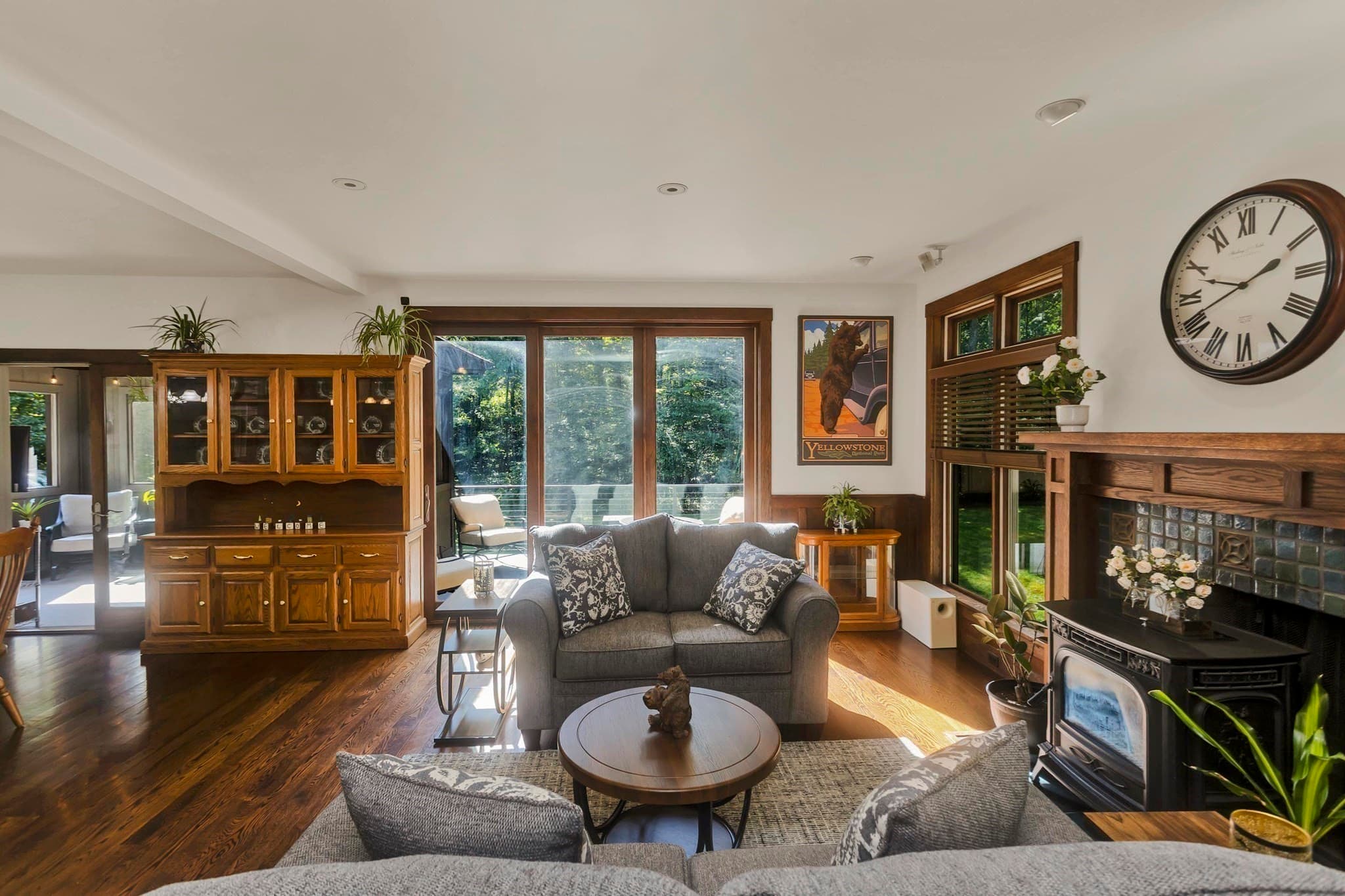 Single Family Residence at 668 North Farms Road, Northampton MA 01062, Northampton, photo 4 of 42