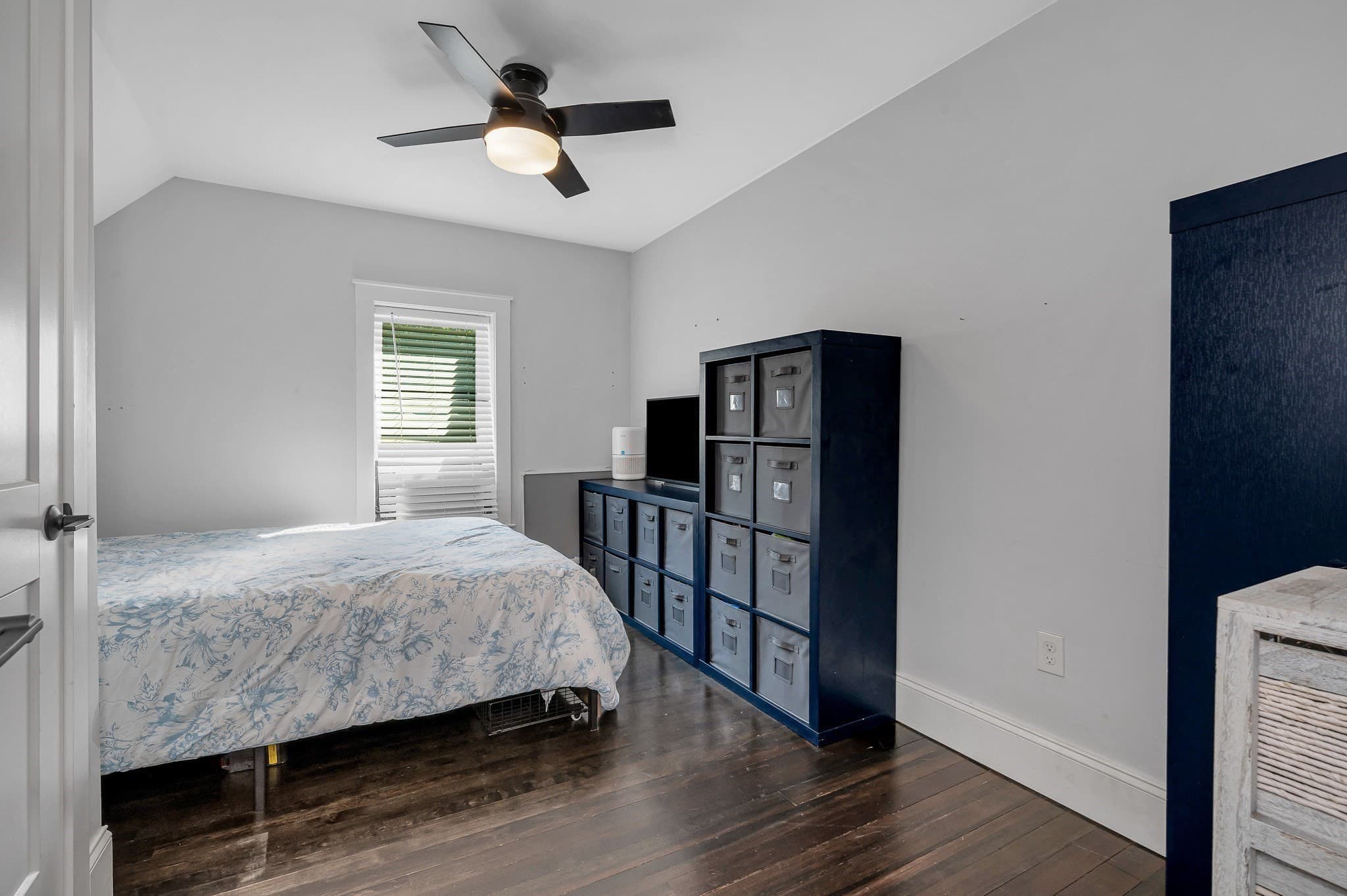 Single Family Residence at 45 Agawam Ave, Haverhill MA 01835, Haverhill, photo 23 of 37