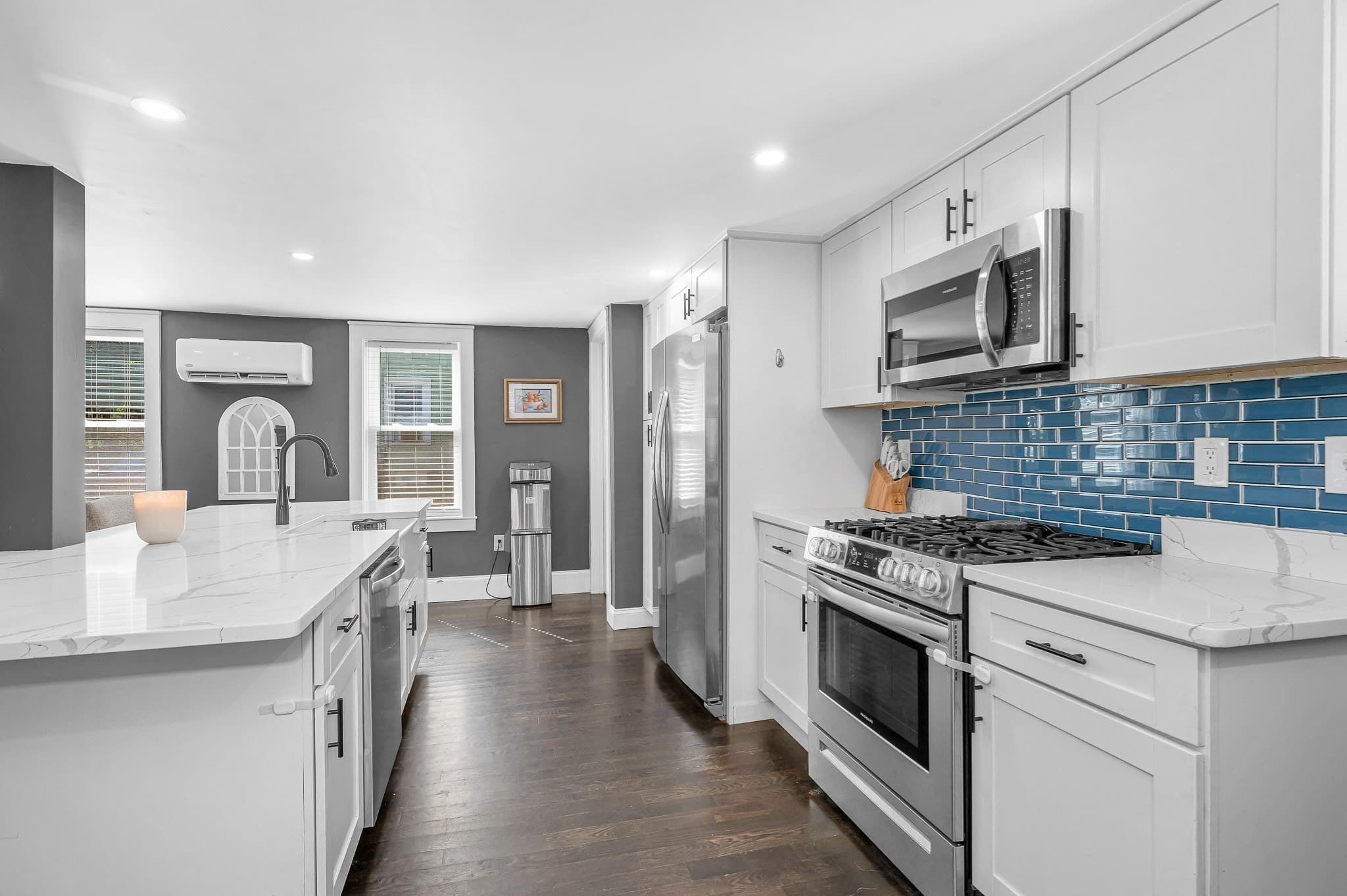 Single Family Residence at 45 Agawam Ave, Haverhill MA 01835, Haverhill, photo 6 of 37