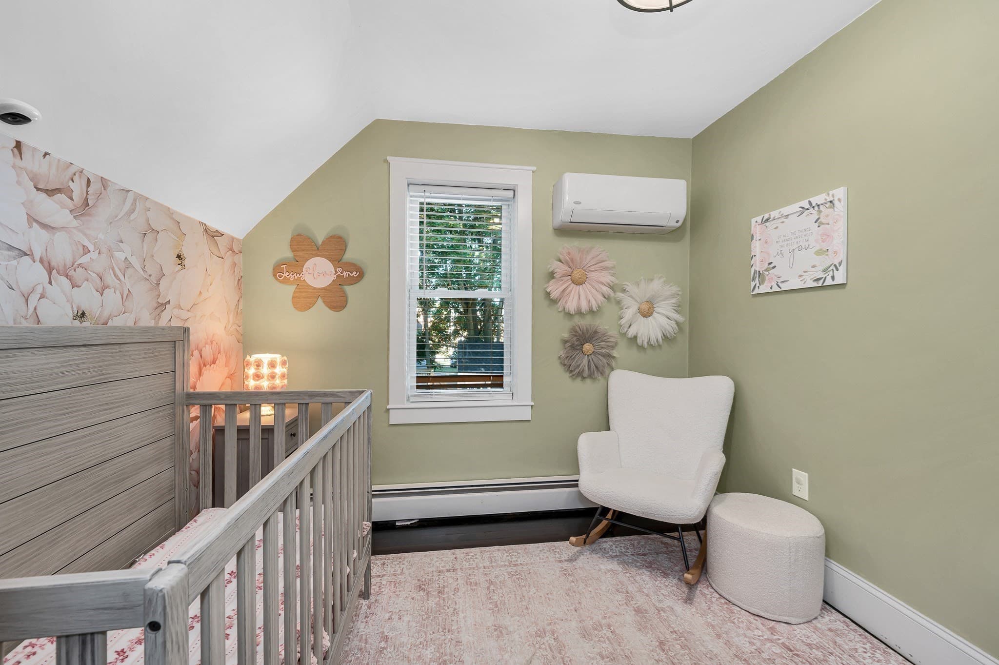 Single Family Residence at 45 Agawam Ave, Haverhill MA 01835, Haverhill, photo 13 of 37