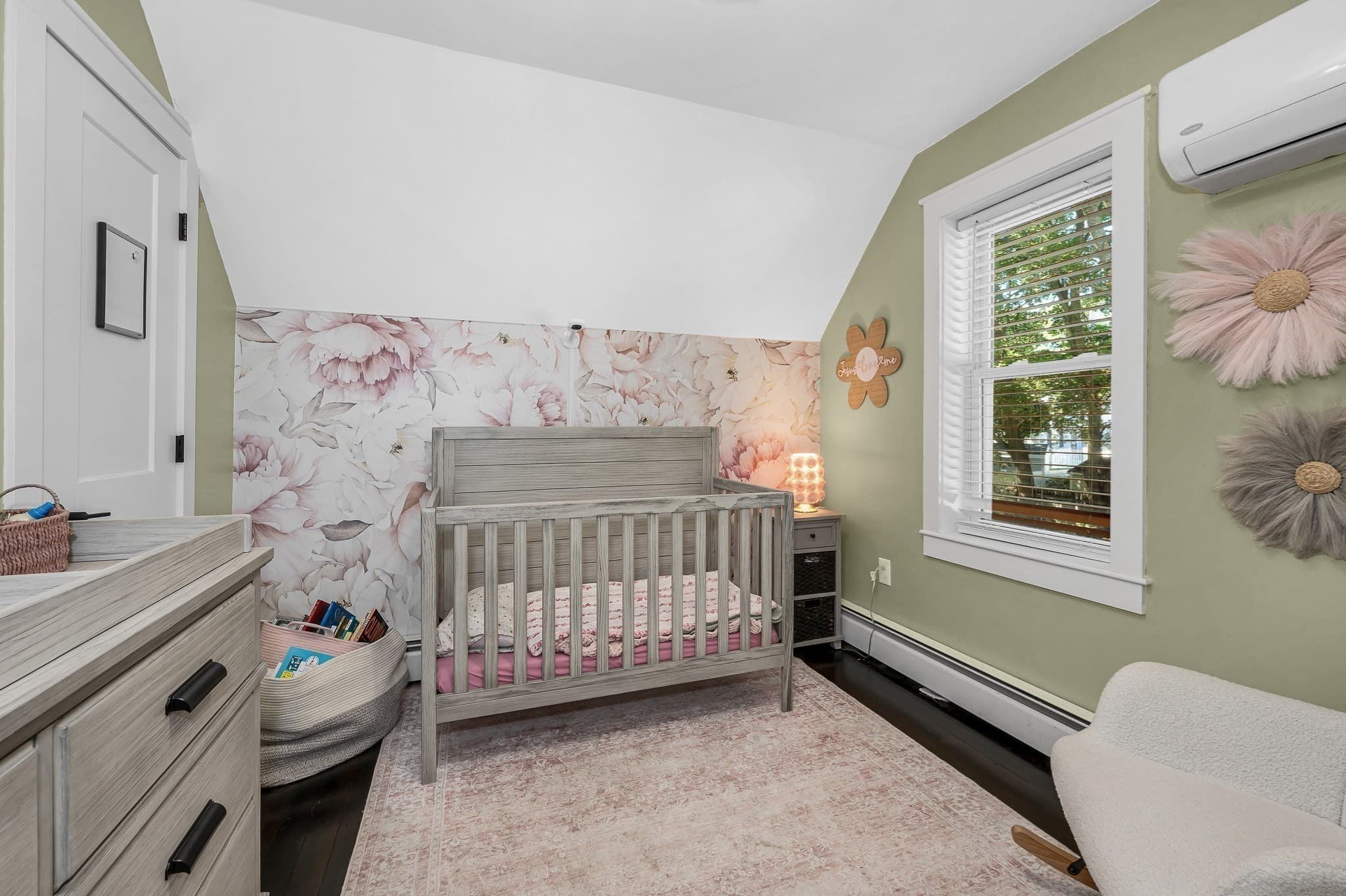 Single Family Residence at 45 Agawam Ave, Haverhill MA 01835, Haverhill, photo 12 of 37