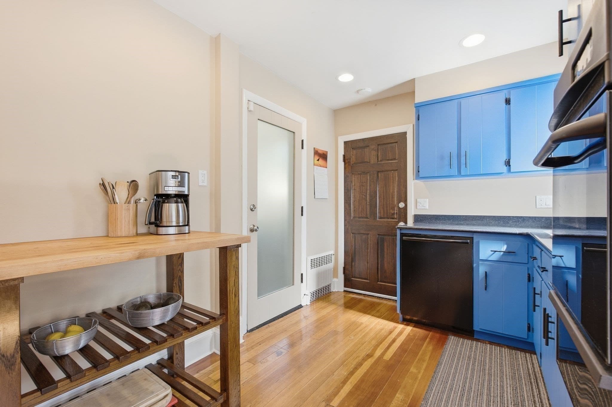 Multi Family at 31 Mount Vernon St, Boston MA 02132, Boston, photo 20 of 42