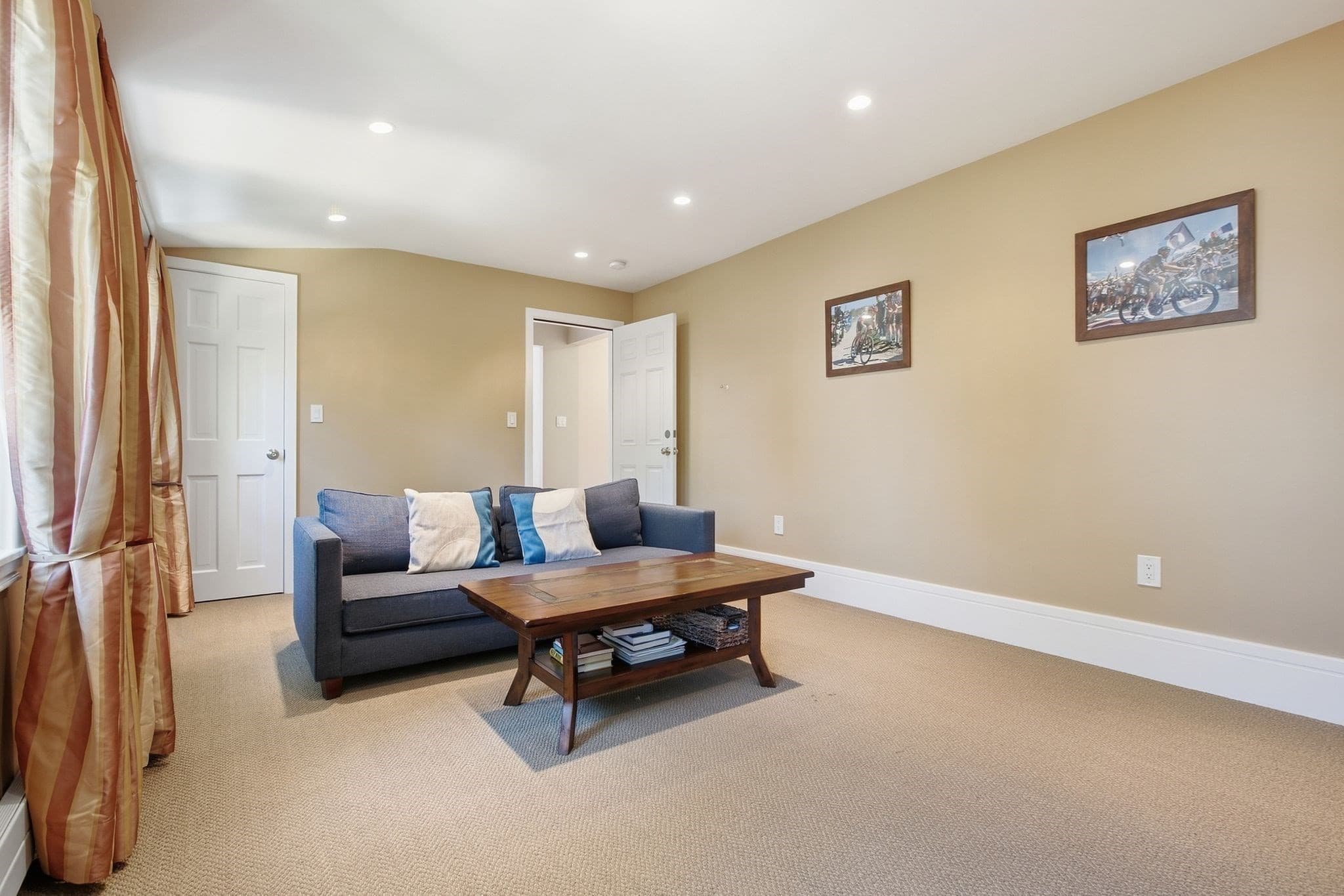 Multi Family at 31 Mount Vernon St, Boston MA 02132, Boston, photo 9 of 42