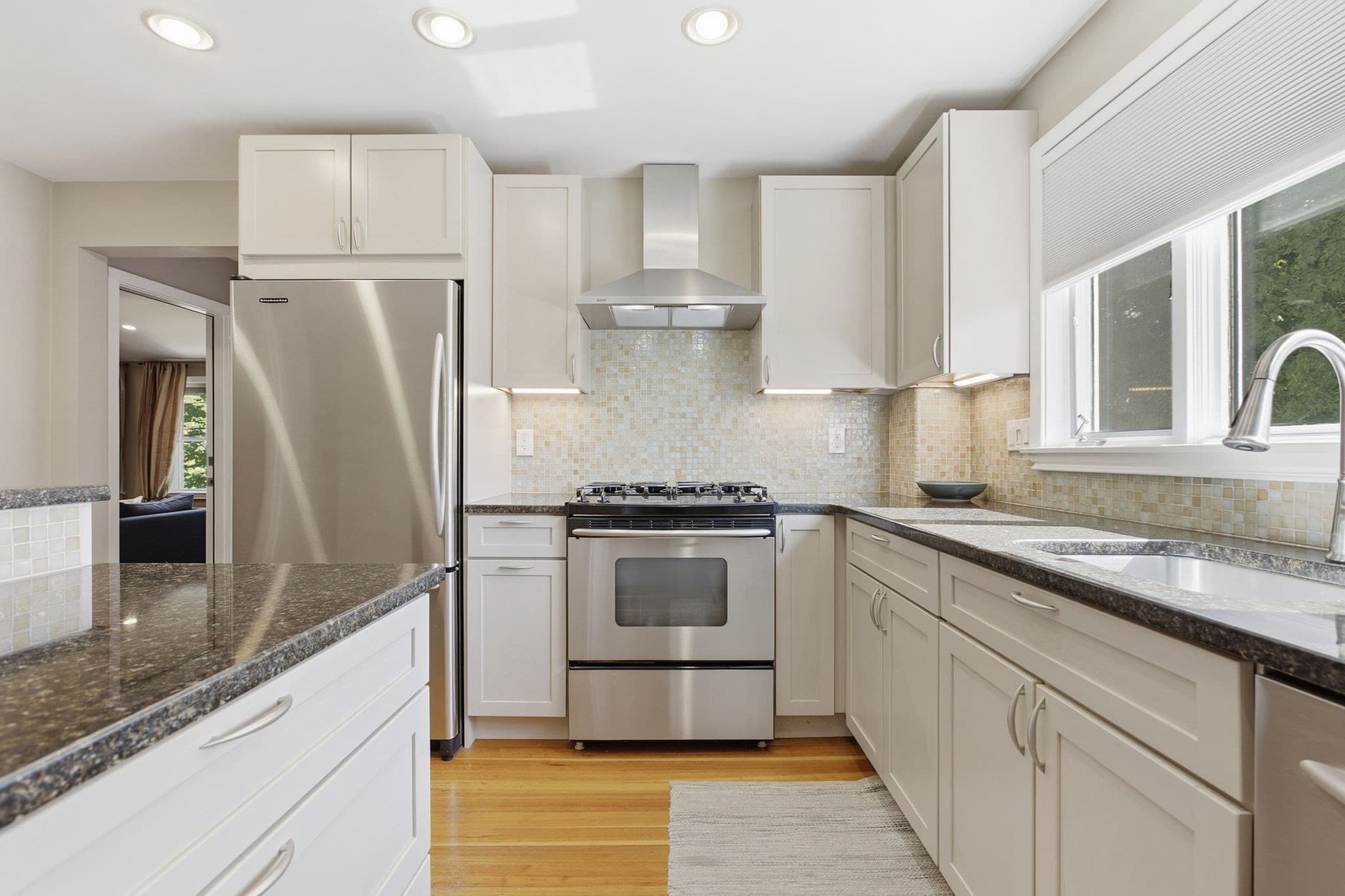 Multi Family at 31 Mount Vernon St, Boston MA 02132, Boston, photo 4 of 42