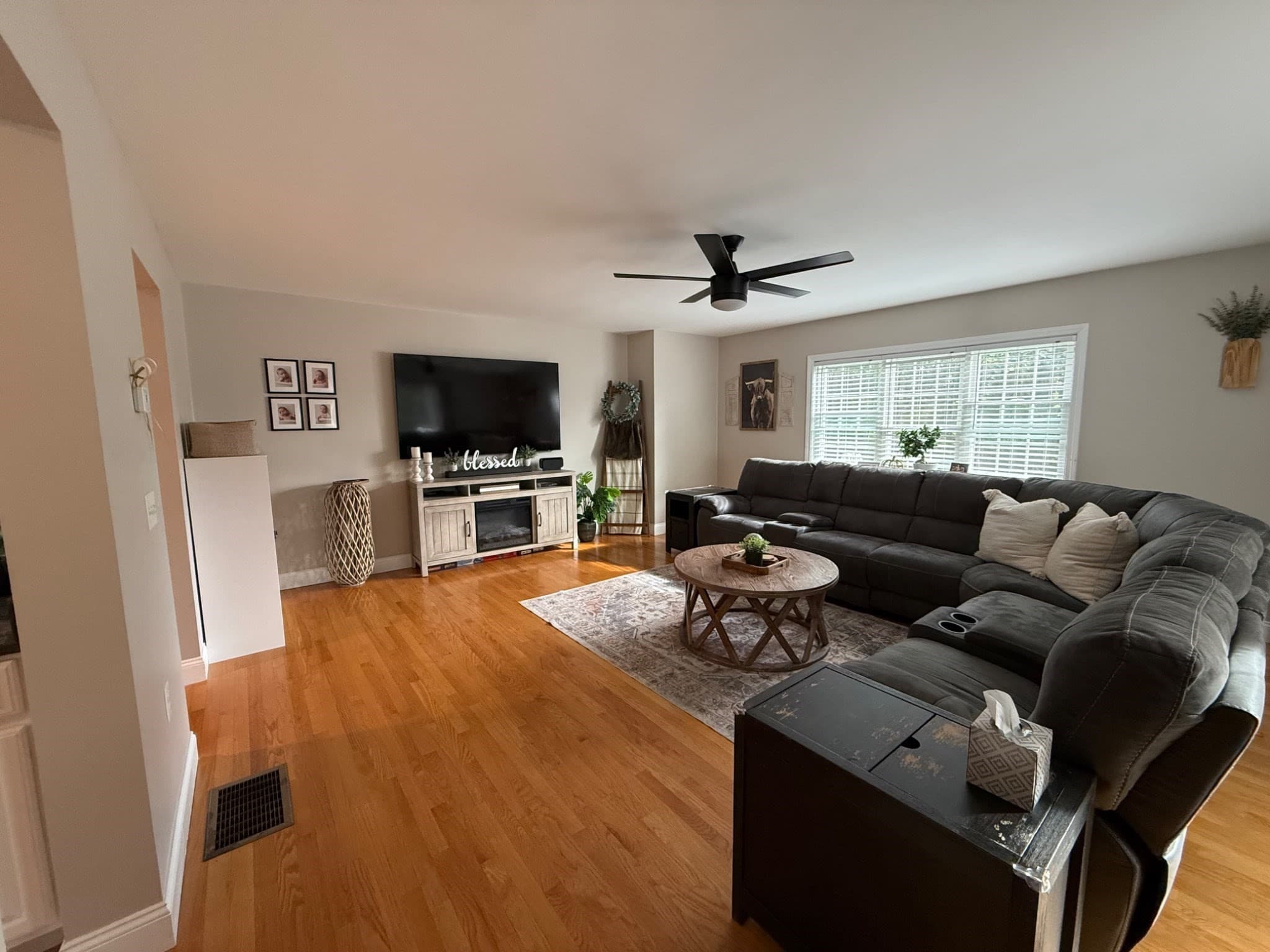 Condominium at 700 Lees River Ave # 12, Somerset MA 02725, Somerset, photo 7 of 30