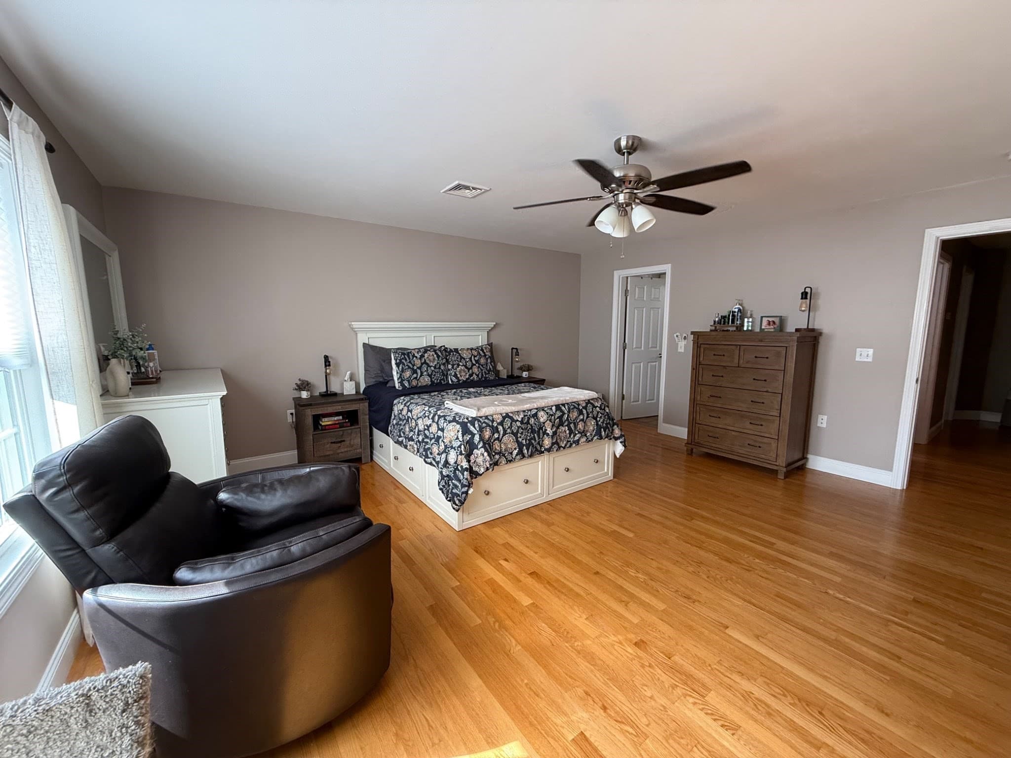 Condominium at 700 Lees River Ave # 12, Somerset MA 02725, Somerset, photo 15 of 30