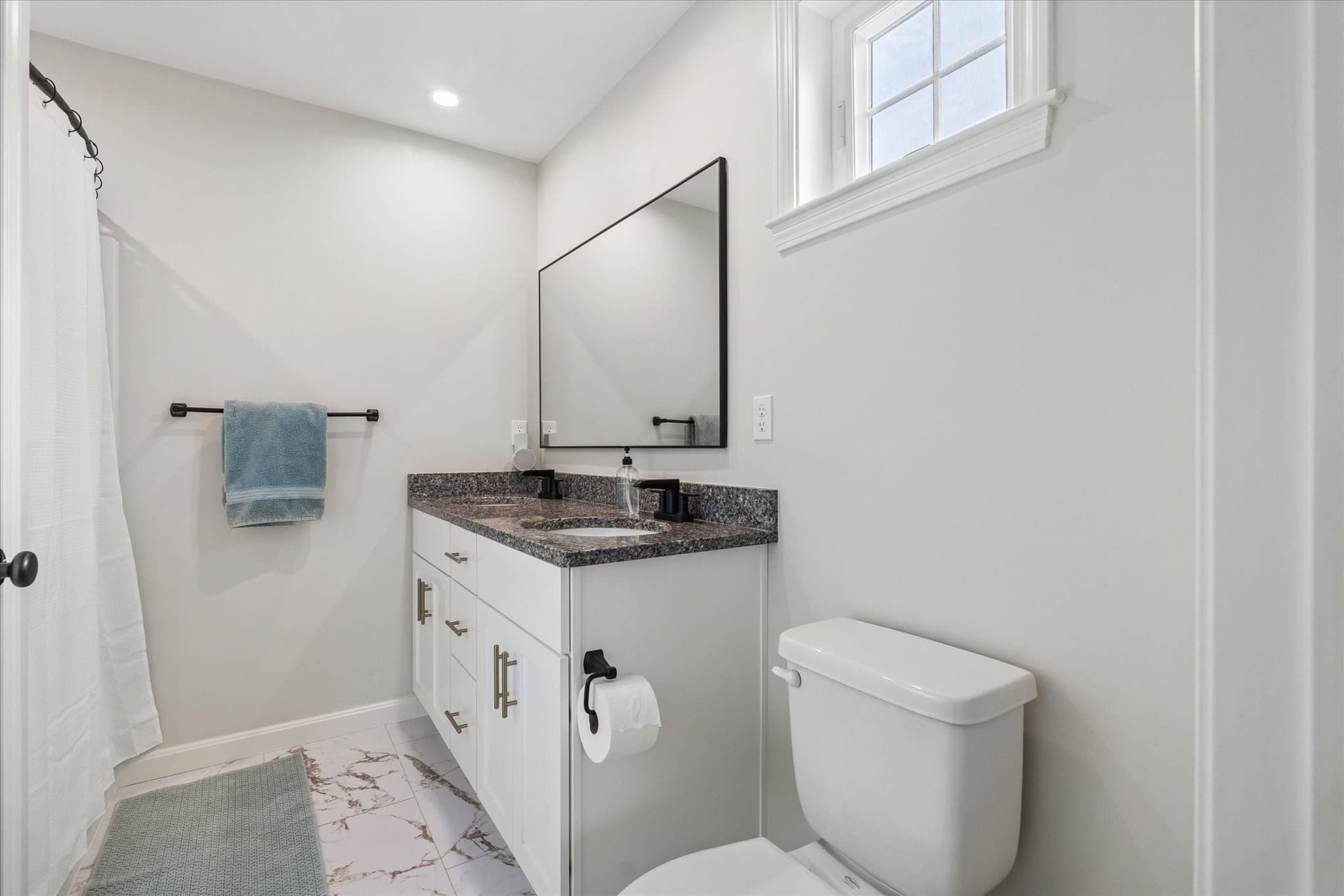 Condominium at 3 Millie's Way # 3, Sterling MA 01564, Sterling, photo 18 of 31