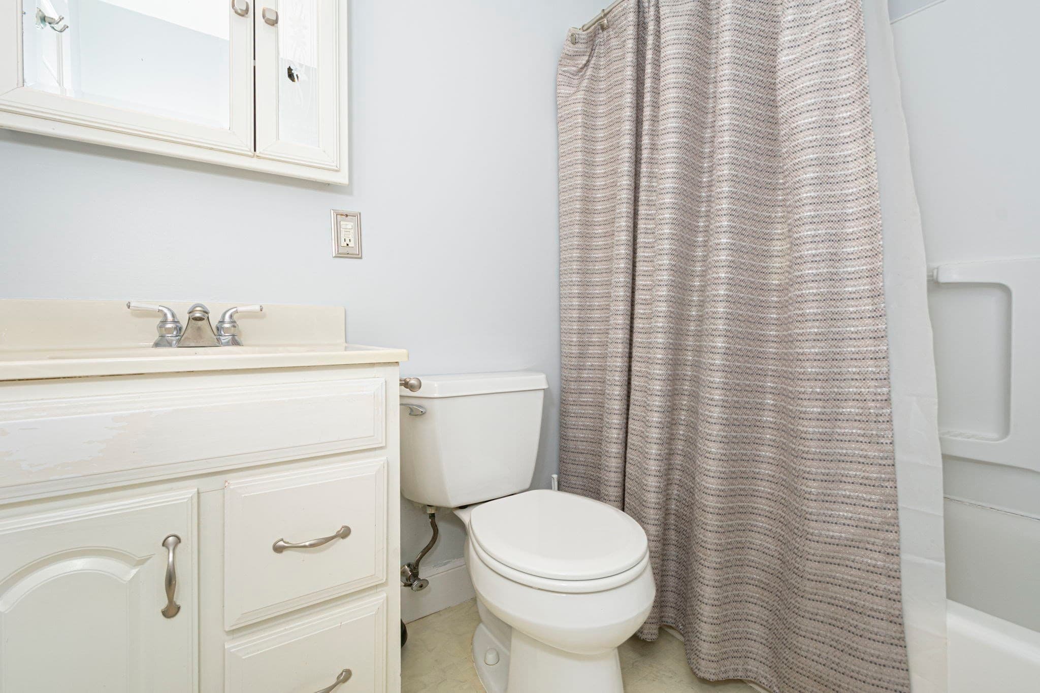 Single Family Residence at 13 Brook Street, Reading MA 01867, Reading, photo 15 of 42
