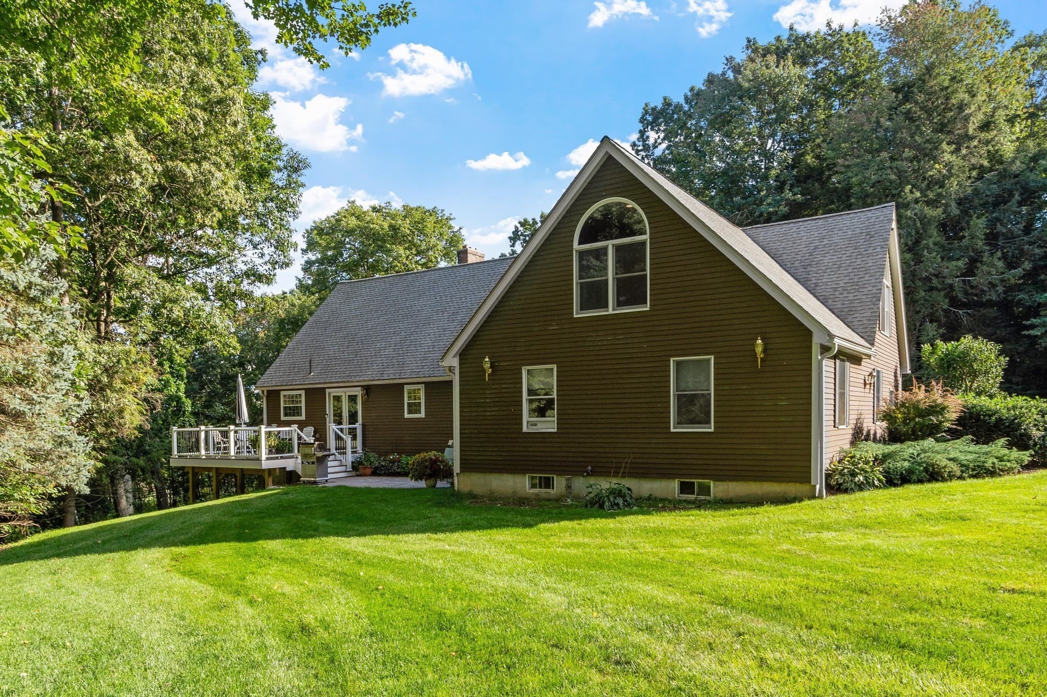 Single Family Residence at 58 Williamsville Road, Hubbardston MA 01452, Hubbardston, photo 3 of 42