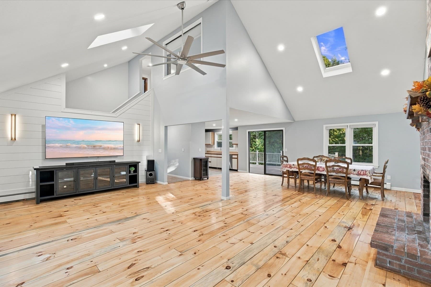 Single Family Residence at 26 Spinnaker St, Sandwich MA 02563, Sandwich, photo 7 of 31