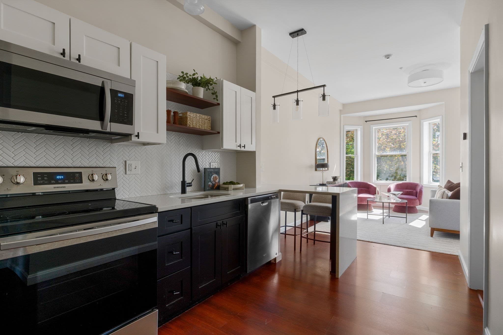 Condominium at 256 Bremen St # 2, Boston MA 02128, Boston, photo 2 of 11