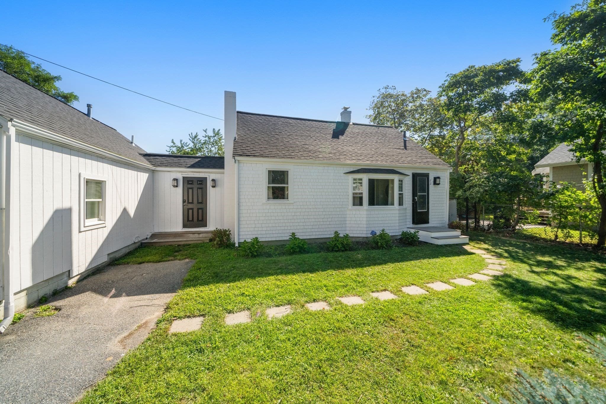 Single Family Residence at 72 Grove St, Barnstable MA 02601, Barnstable, photo 2 of 42