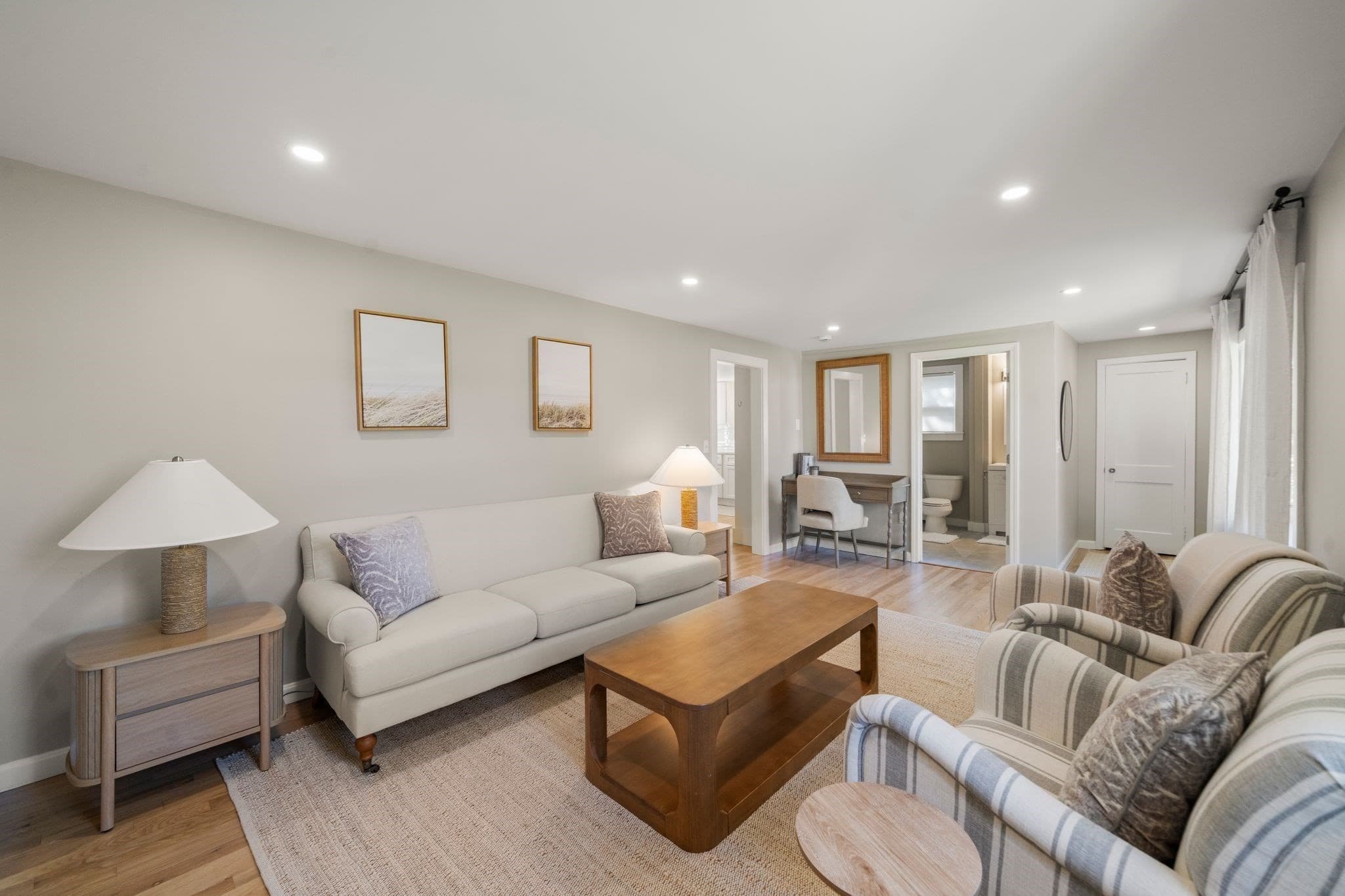 Single Family Residence at 72 Grove St, Barnstable MA 02601, Barnstable, photo 10 of 42