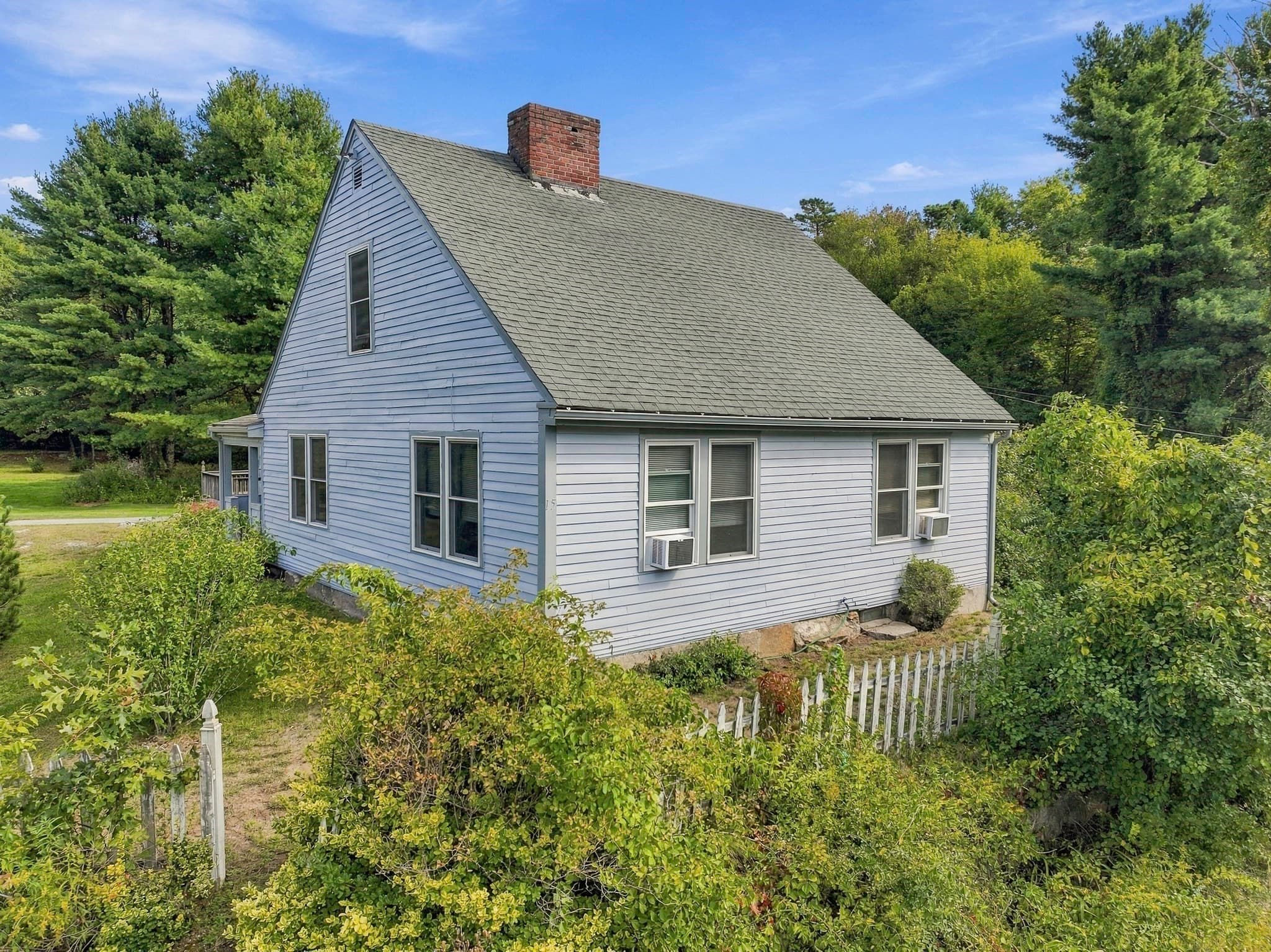 Single Family Residence at 15 North St, Upton MA 01568, Upton, photo 27 of 37