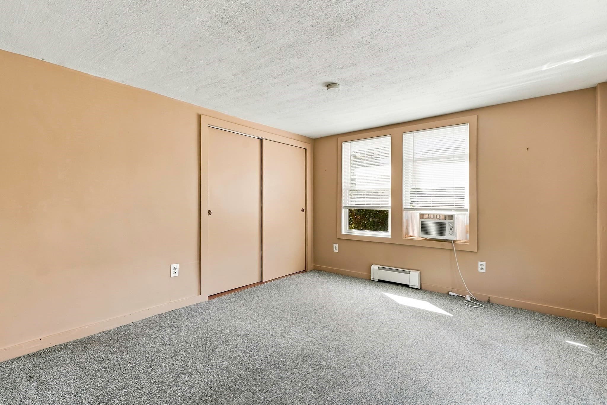 Single Family Residence at 15 North St, Upton MA 01568, Upton, photo 20 of 37