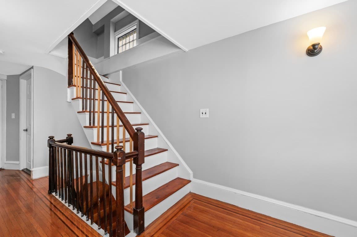 Single Family Residence at 19 Richmond St, Boston MA 02124, Boston, photo 20 of 32