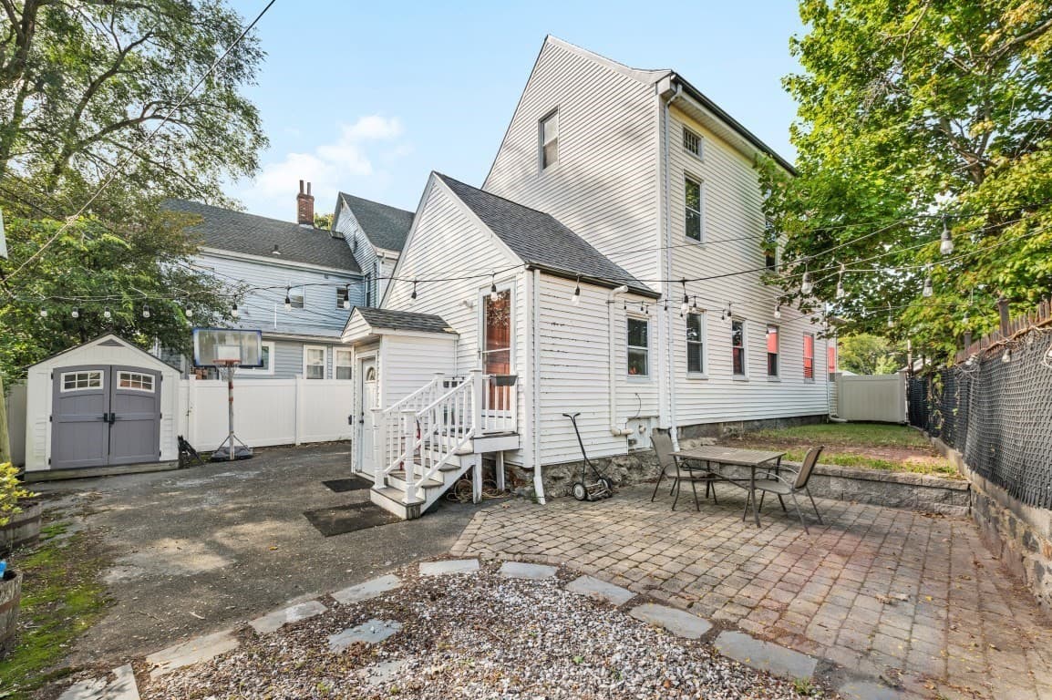 Single Family Residence at 19 Richmond St, Boston MA 02124, Boston, photo 14 of 32