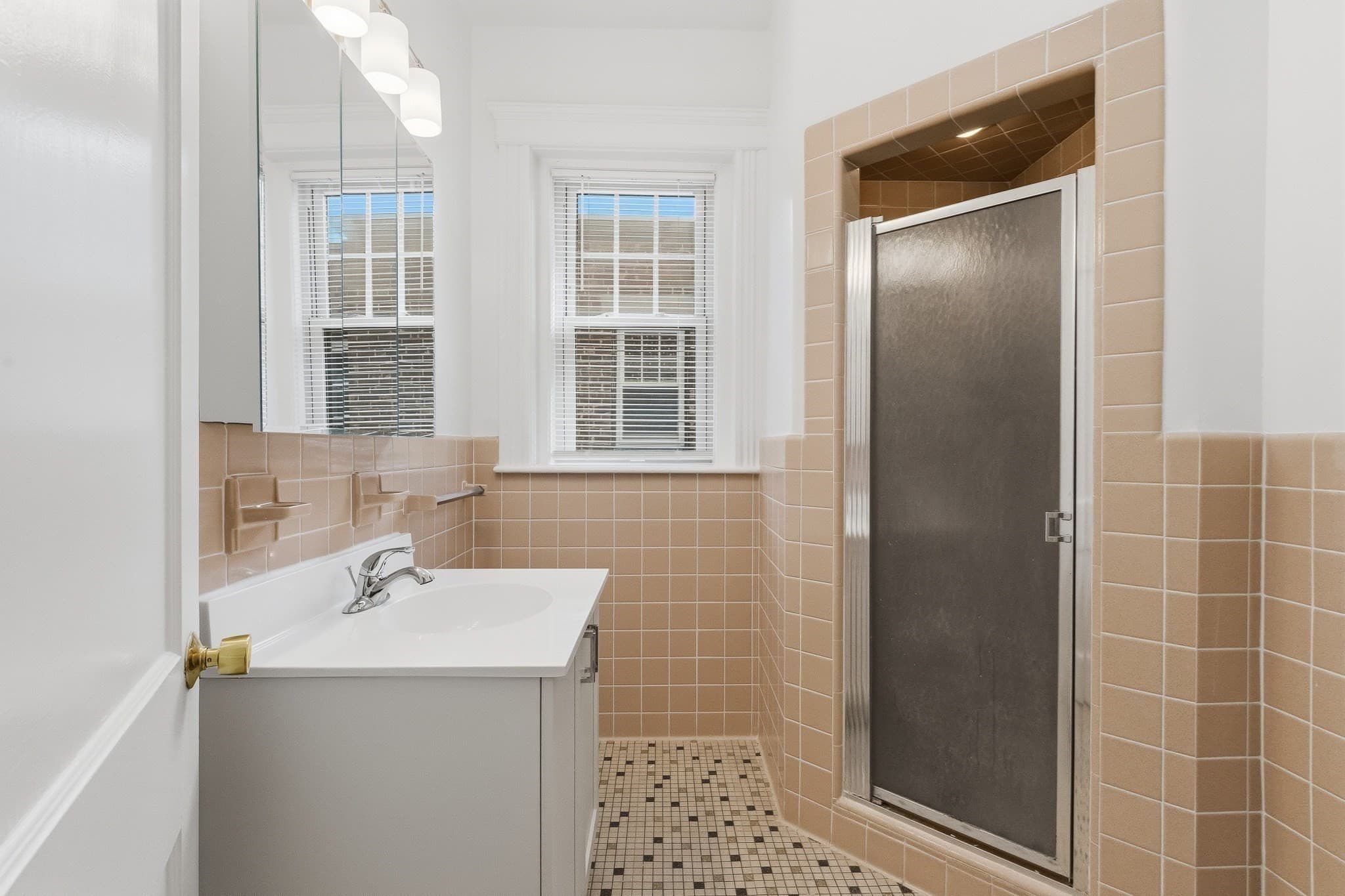 Condominium at 97 Marion Street # 5, Brookline MA 02446, Brookline, photo 21 of 27