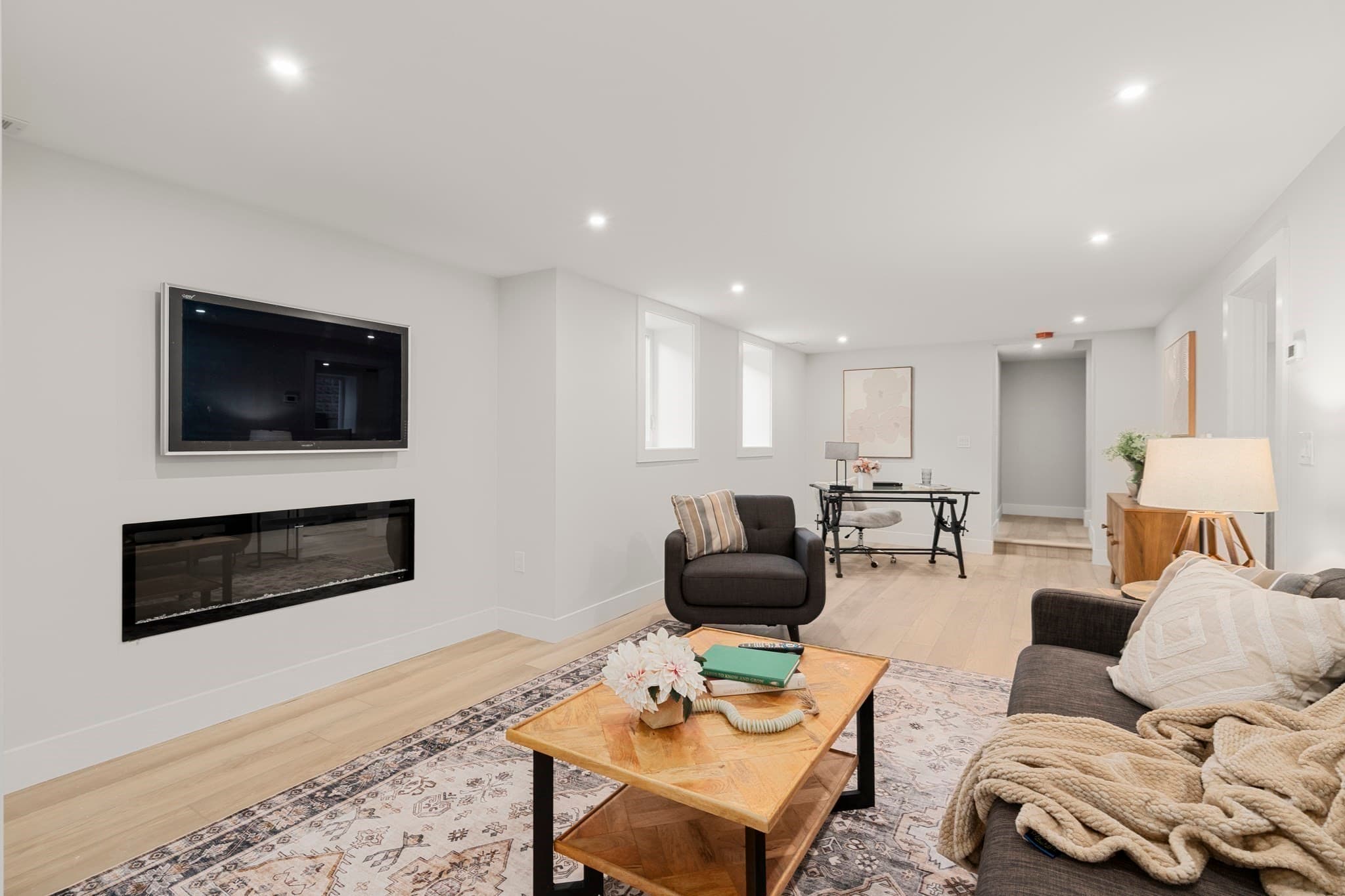 Condominium at 166 Church Street # 166, Watertown MA 02472, Watertown, photo 17 of 31
