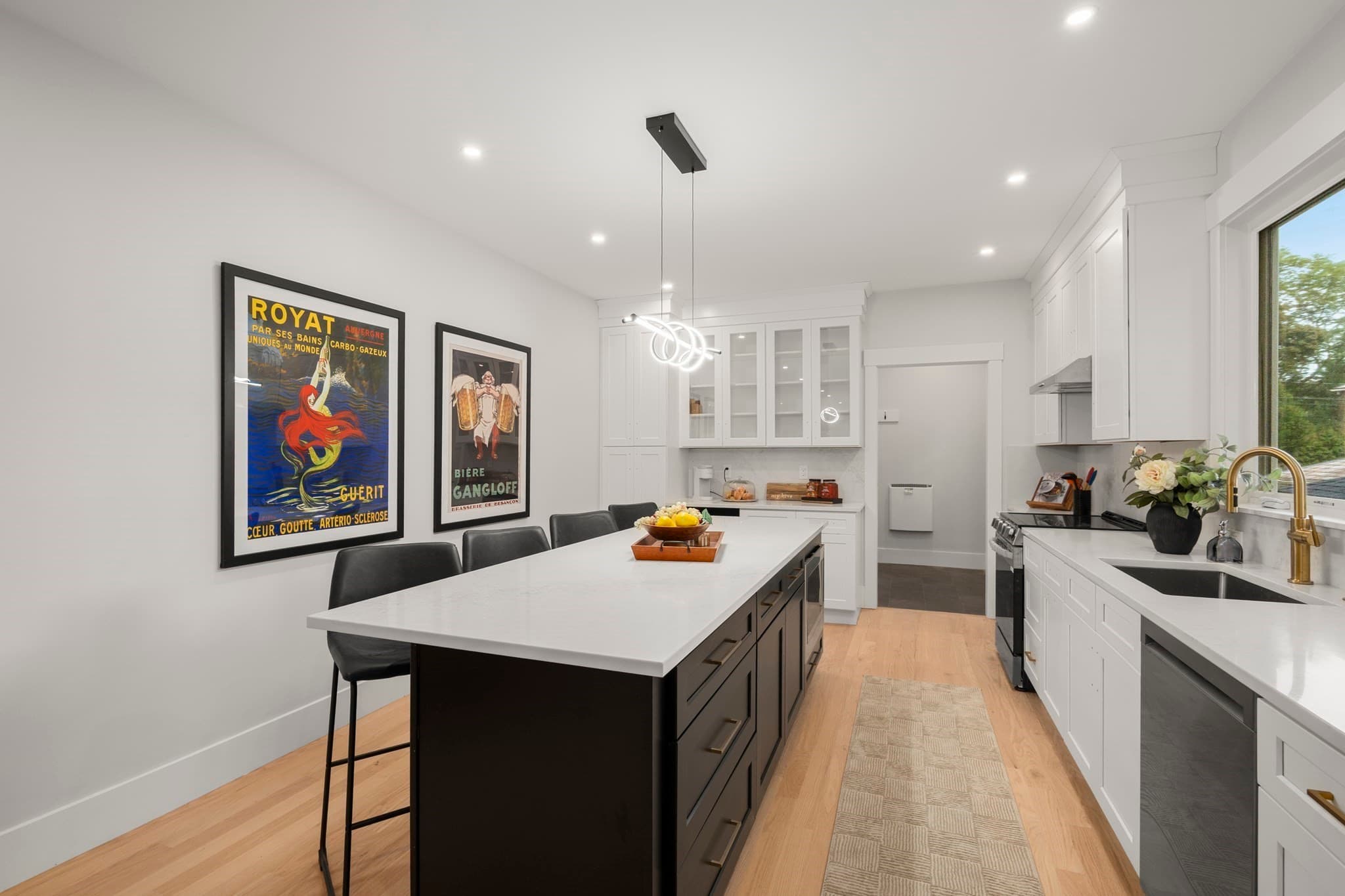Condominium at 166 Church Street # 166, Watertown MA 02472, Watertown, photo 10 of 31