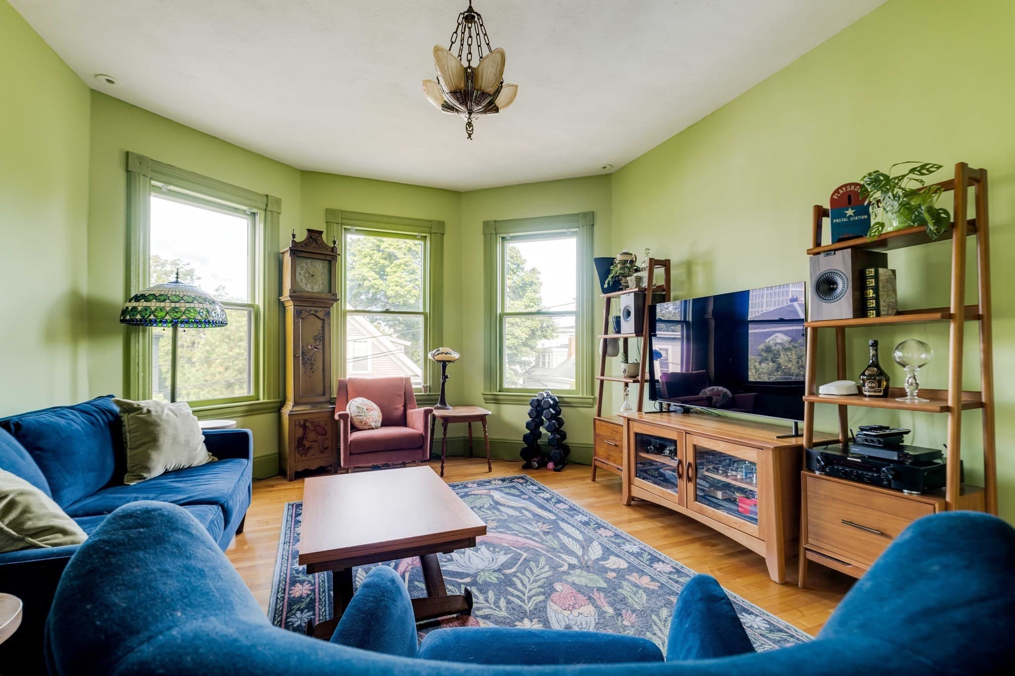 32 Essex St, Cambridge MA 02139