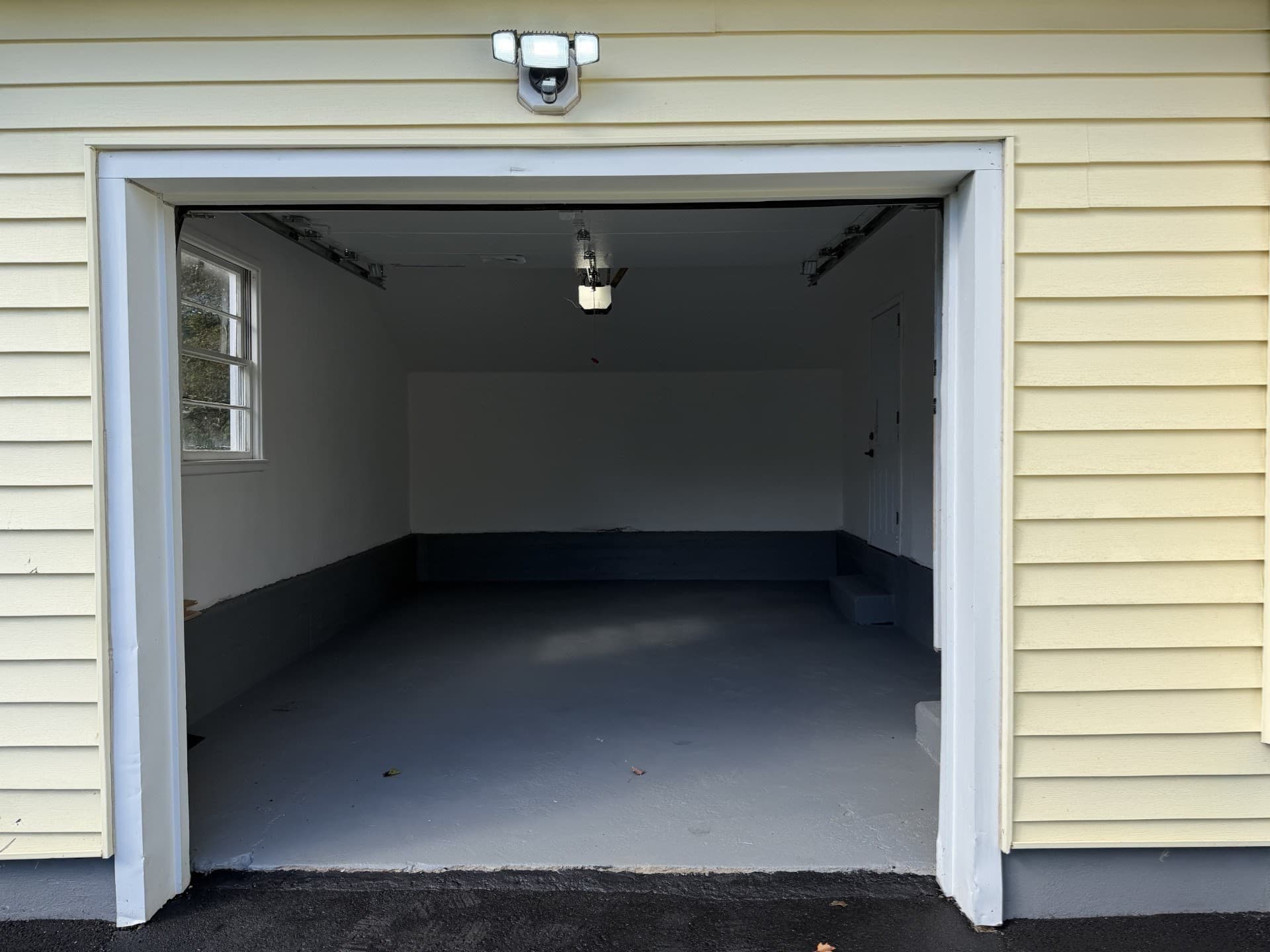 Single Family Residence at 432 Mower St, Worcester MA 01602, Worcester, photo 20 of 24