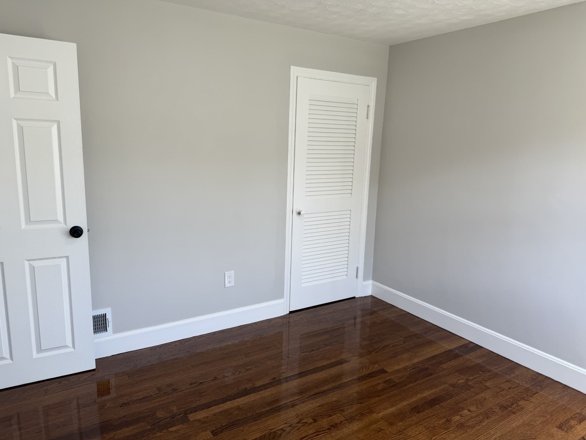 Single Family Residence at 432 Mower St, Worcester MA 01602, Worcester, photo 15 of 24