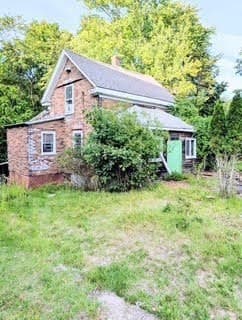 Single Family Residence at 138 Hackett Avenue, Attleboro MA 02703, Attleboro, photo 2 of 4