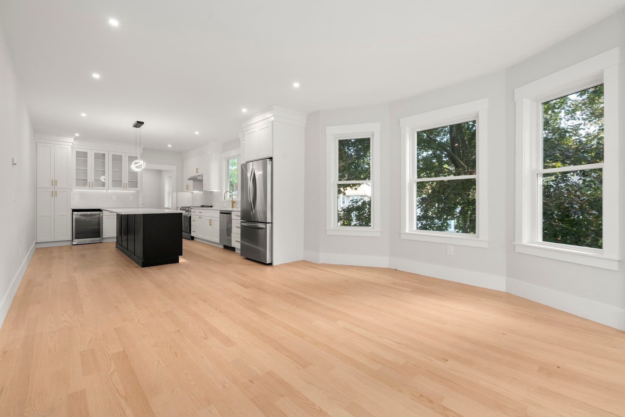 Condominium at 164 Church Street # 164, Watertown MA 02472, Watertown, photo 6 of 37