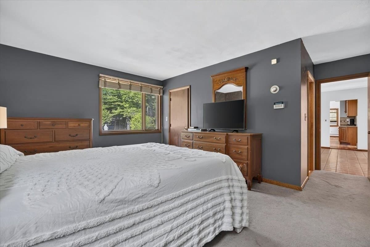 Single Family Residence at 50 Highland St, Easton MA 02375, Easton, photo 27 of 42