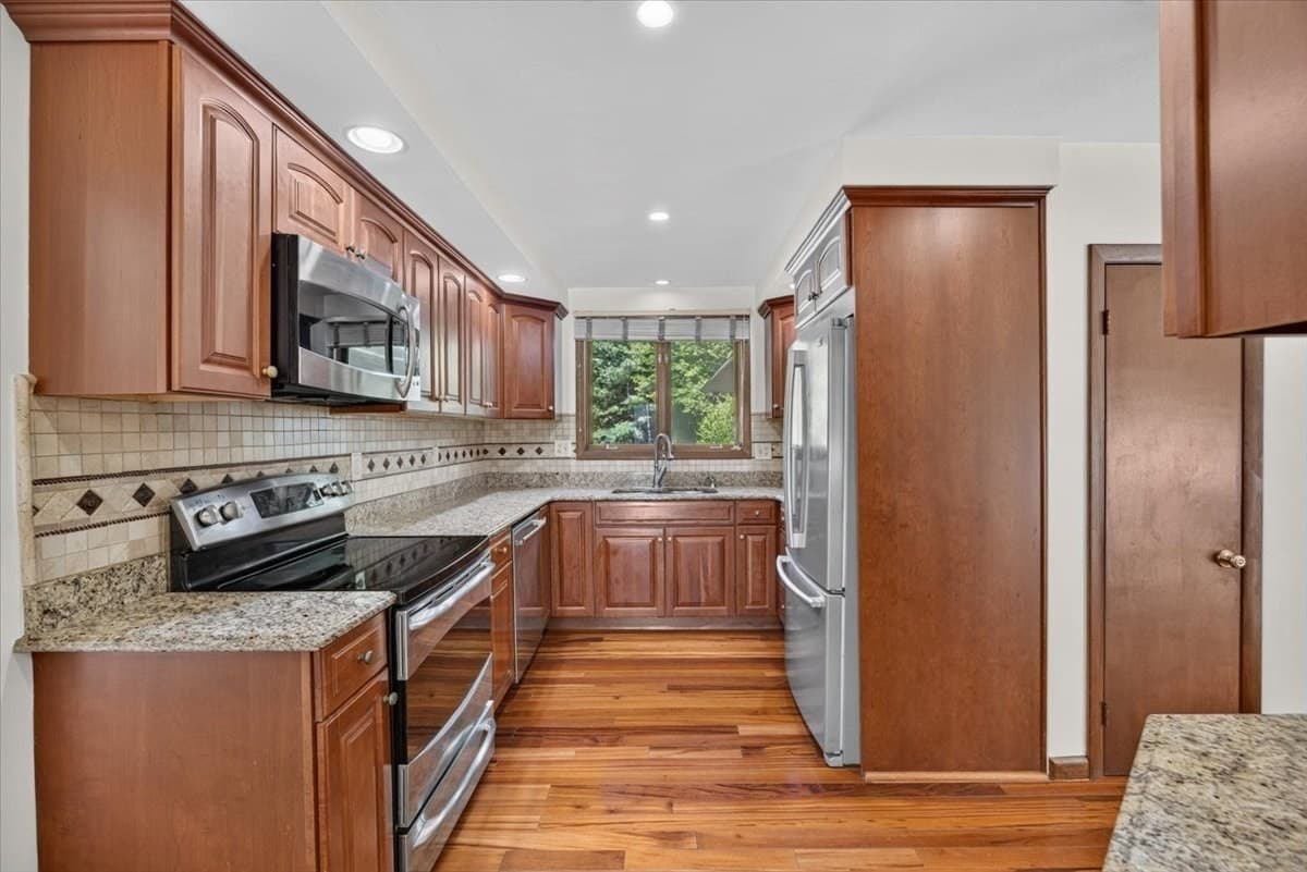 Single Family Residence at 50 Highland St, Easton MA 02375, Easton, photo 16 of 42