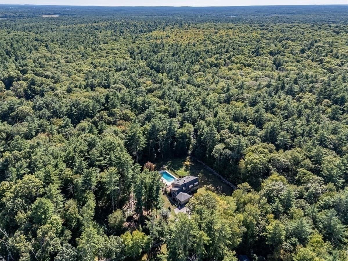 Single Family Residence at 50 Highland St, Easton MA 02375, Easton, photo 5 of 42
