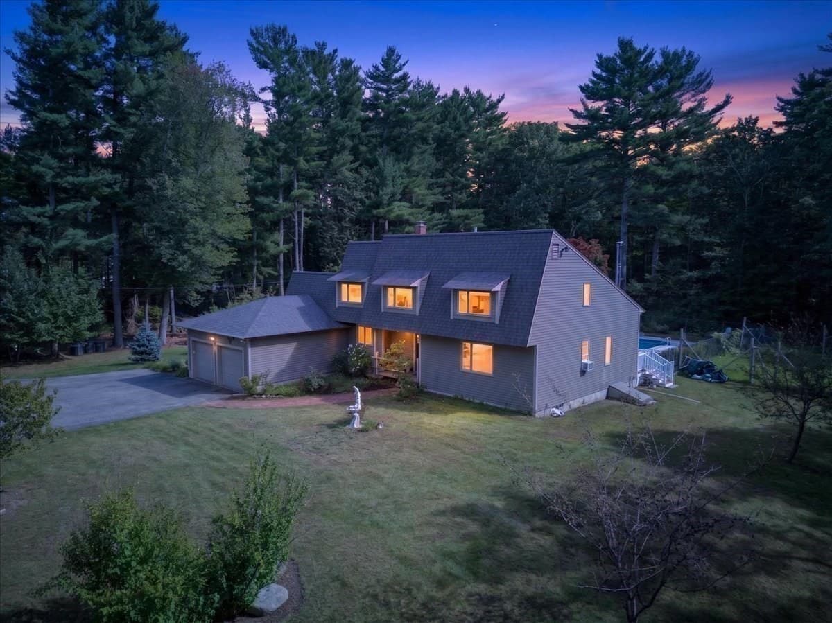 Single Family Residence at 50 Highland St, Easton MA 02375, Easton, photo 4 of 42