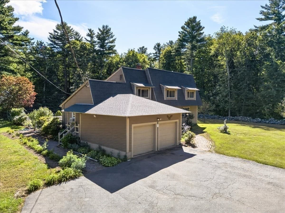 Single Family Residence at 50 Highland St, Easton MA 02375, Easton, photo 8 of 42