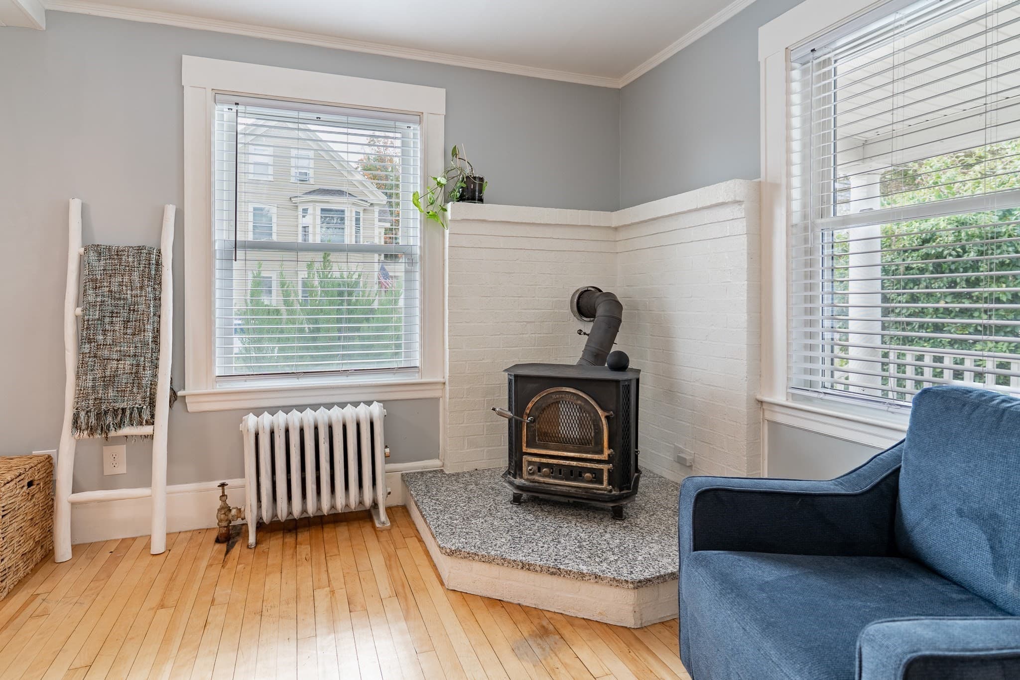 Single Family Residence at 45 S Pine St, Haverhill MA 01835, Haverhill, photo 6 of 34