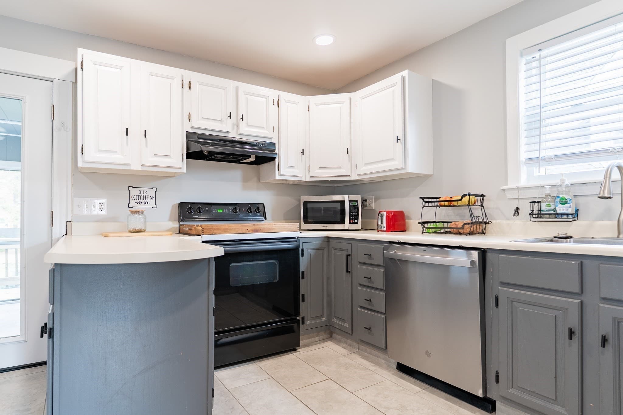 Single Family Residence at 45 S Pine St, Haverhill MA 01835, Haverhill, photo 13 of 34