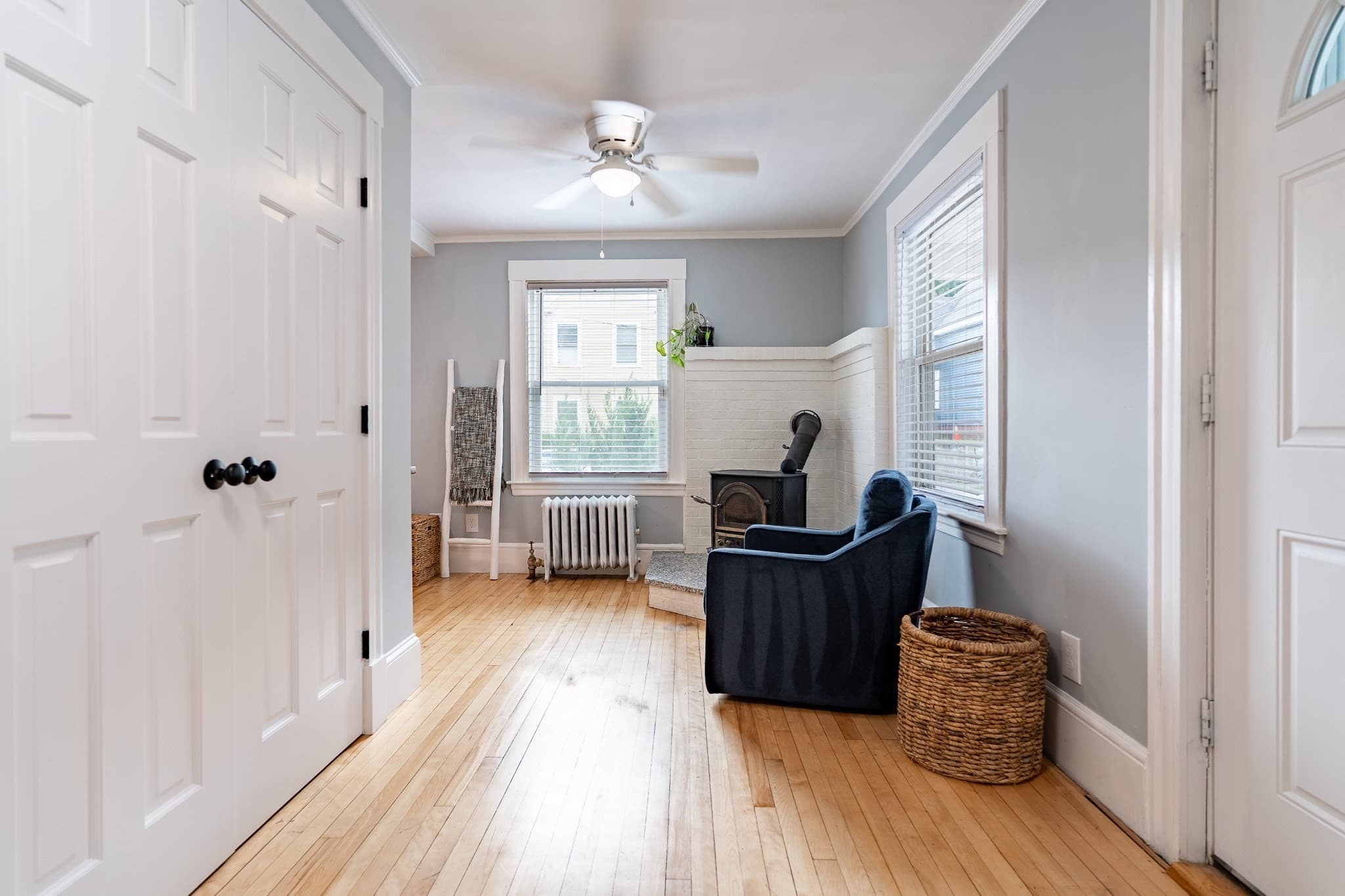 Single Family Residence at 45 S Pine St, Haverhill MA 01835, Haverhill, photo 5 of 34