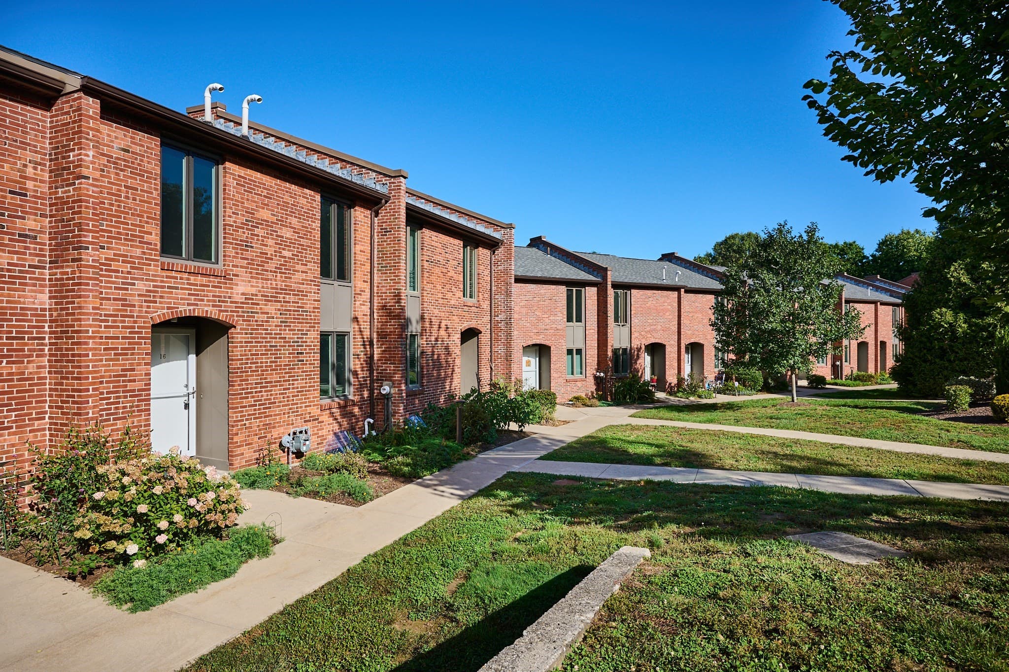 16 Bedford Ct # 16, Amherst MA 01002