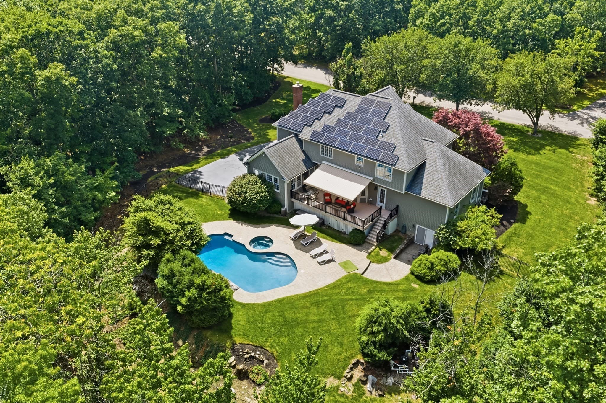 Single Family Residence at 5 Sherwood Rd, Windham NH 03087, Windham, photo 2 of 42
