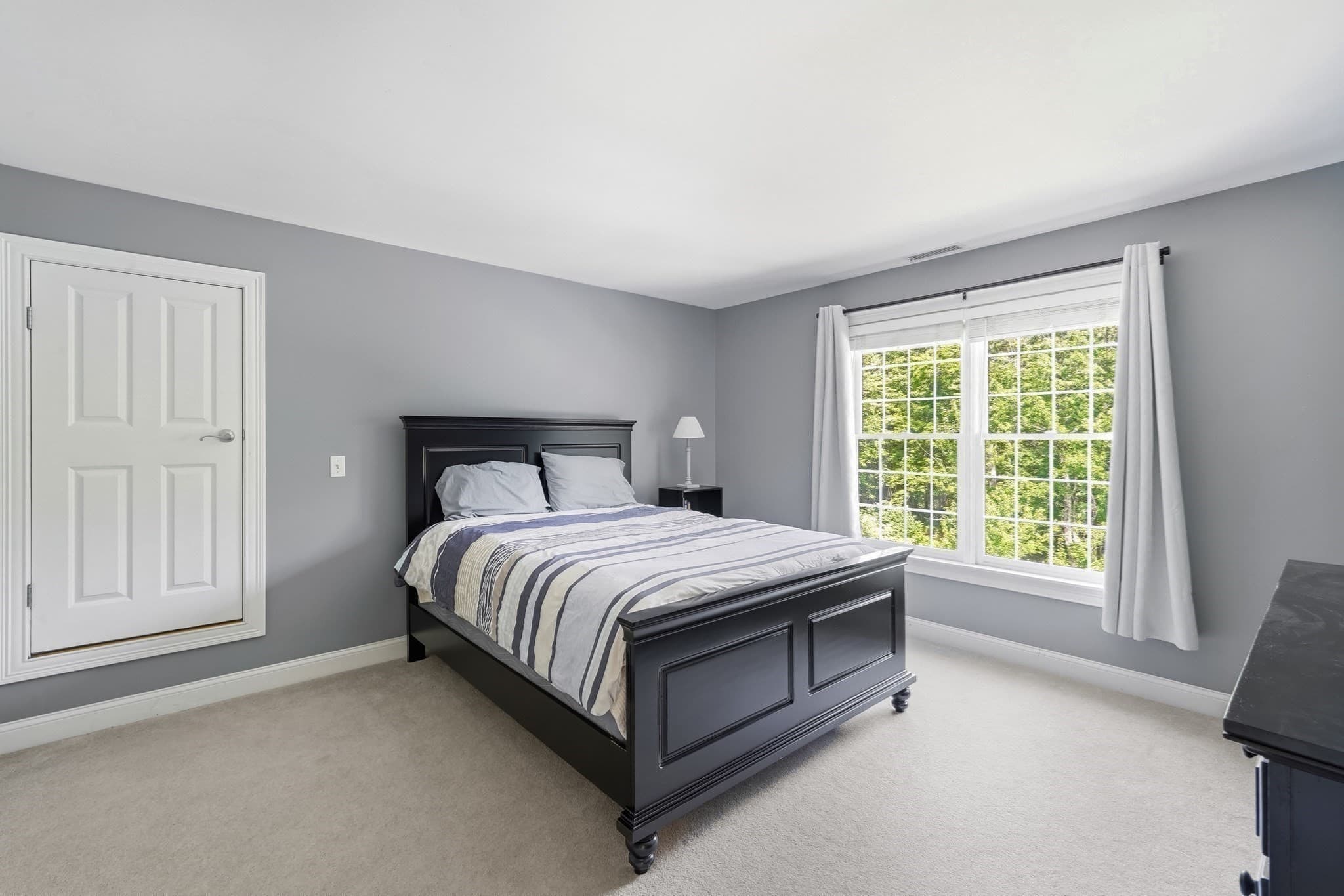 Single Family Residence at 5 Sherwood Rd, Windham NH 03087, Windham, photo 24 of 42