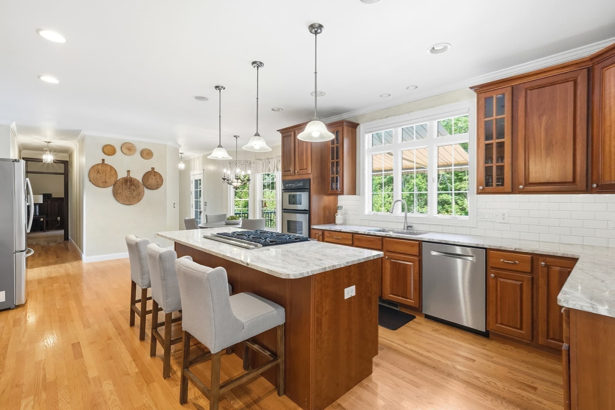 Single Family Residence at 5 Sherwood Rd, Windham NH 03087, Windham, photo 4 of 42