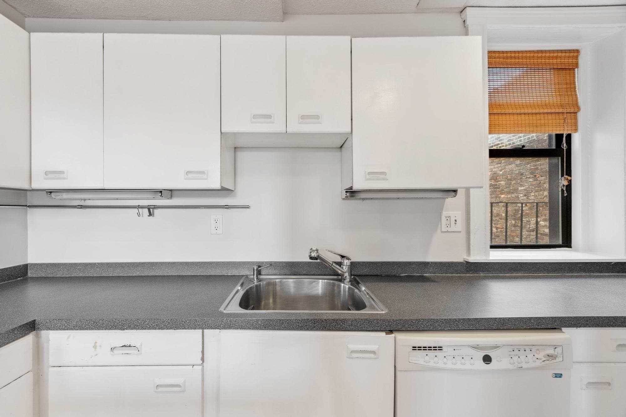 Condominium at 451 Park Dr # 4D, Boston MA 02215, Boston, photo 8 of 26