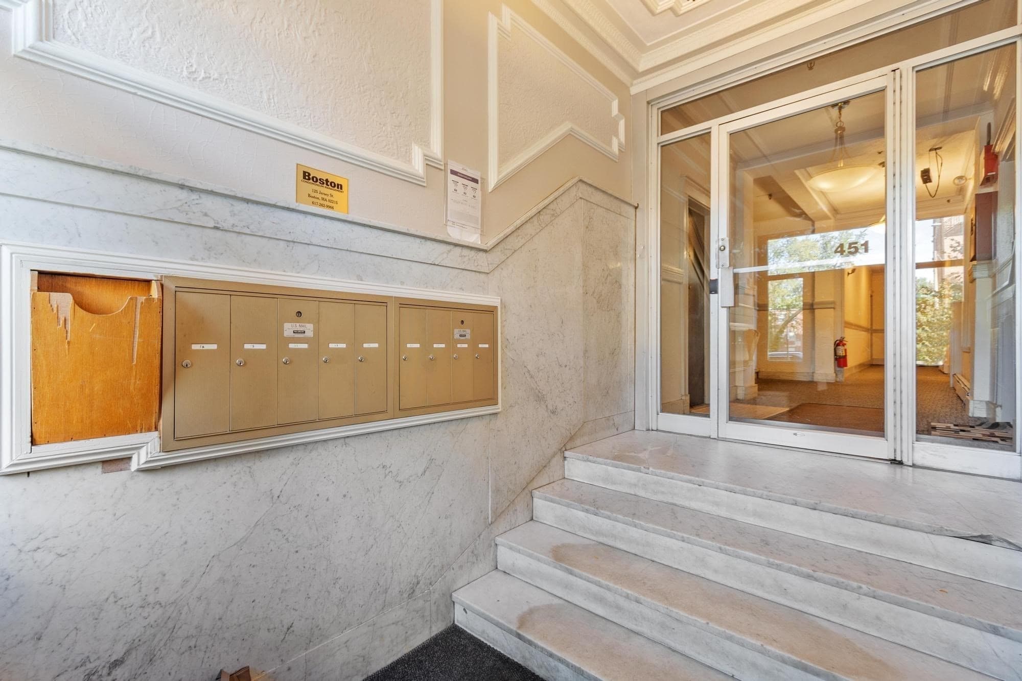 Condominium at 451 Park Dr # 4D, Boston MA 02215, Boston, photo 21 of 26