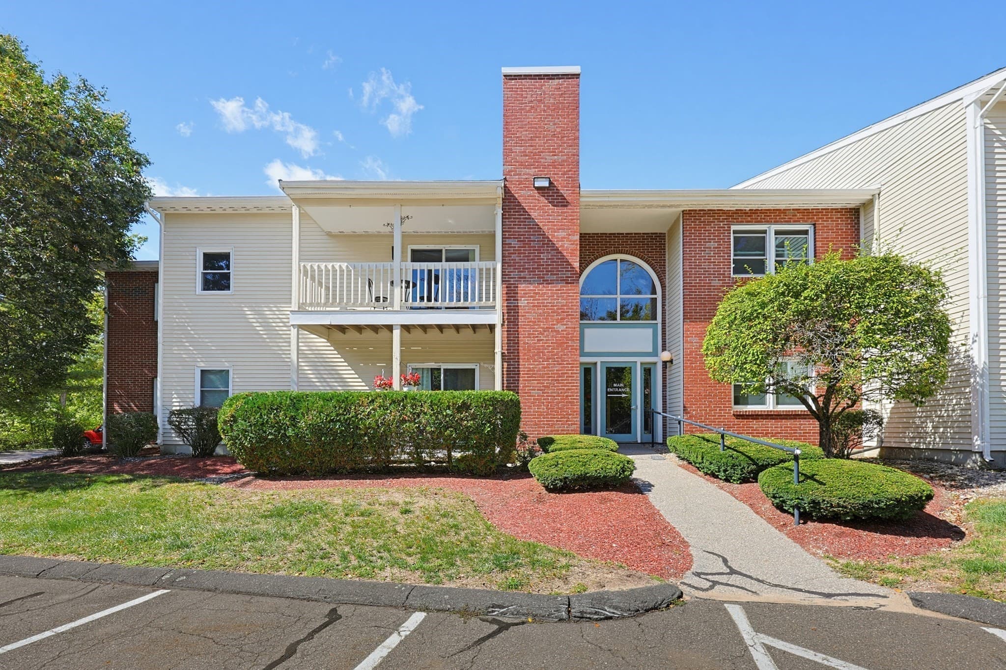 47 Rose Ct # 47, Norwood MA 02062