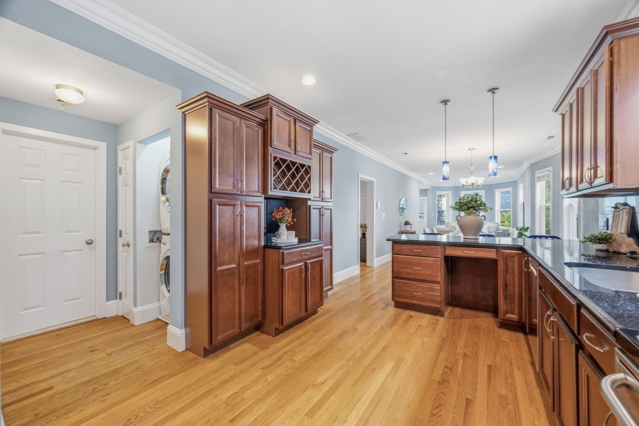 Condominium at 94 Amory # 2, Cambridge MA 02139, Cambridge, photo 12 of 32