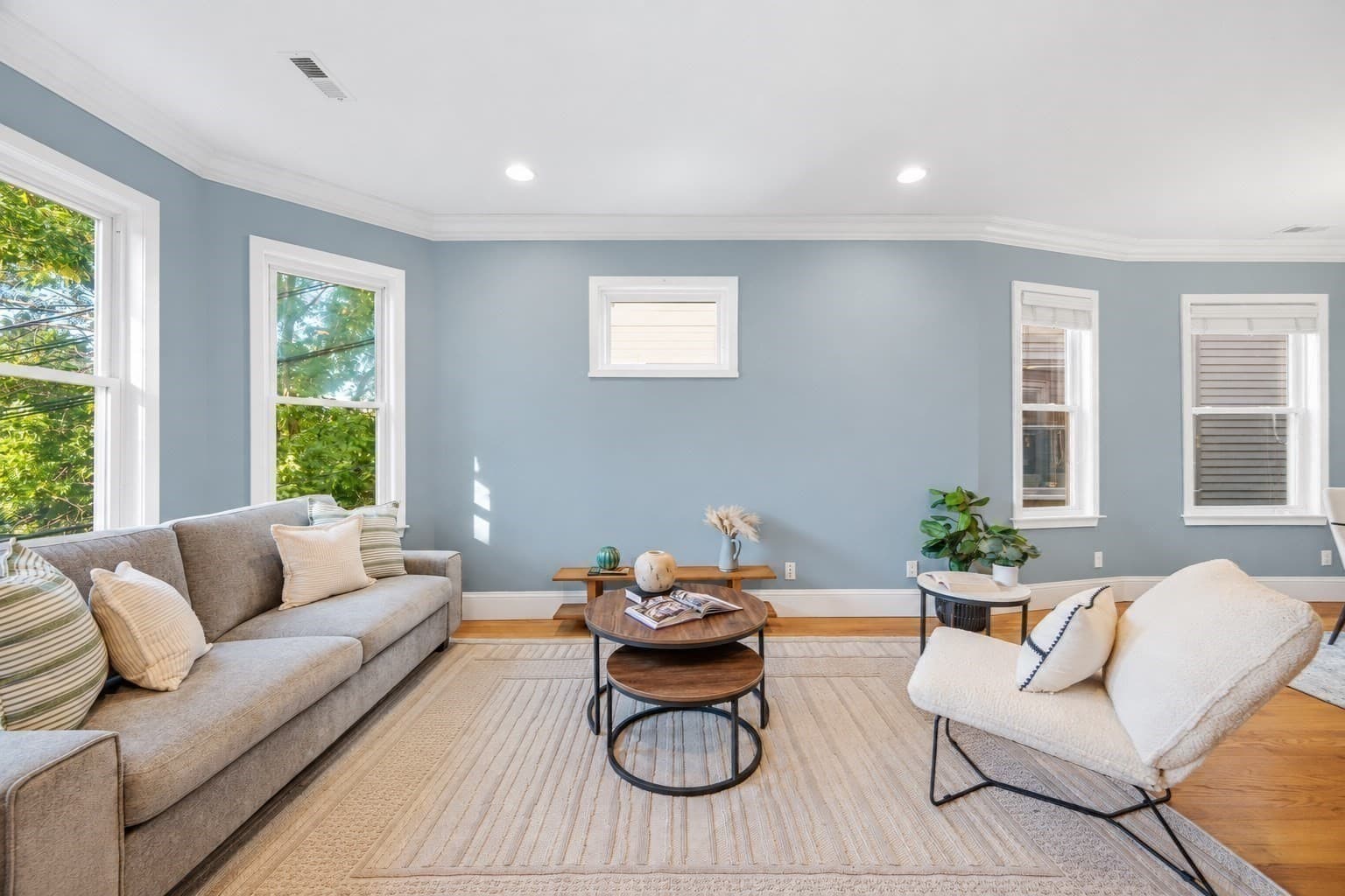 Condominium at 94 Amory # 2, Cambridge MA 02139, Cambridge, photo 3 of 32