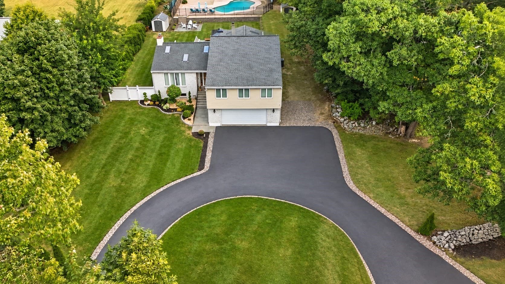 117 Dayton St, Danvers MA 01923