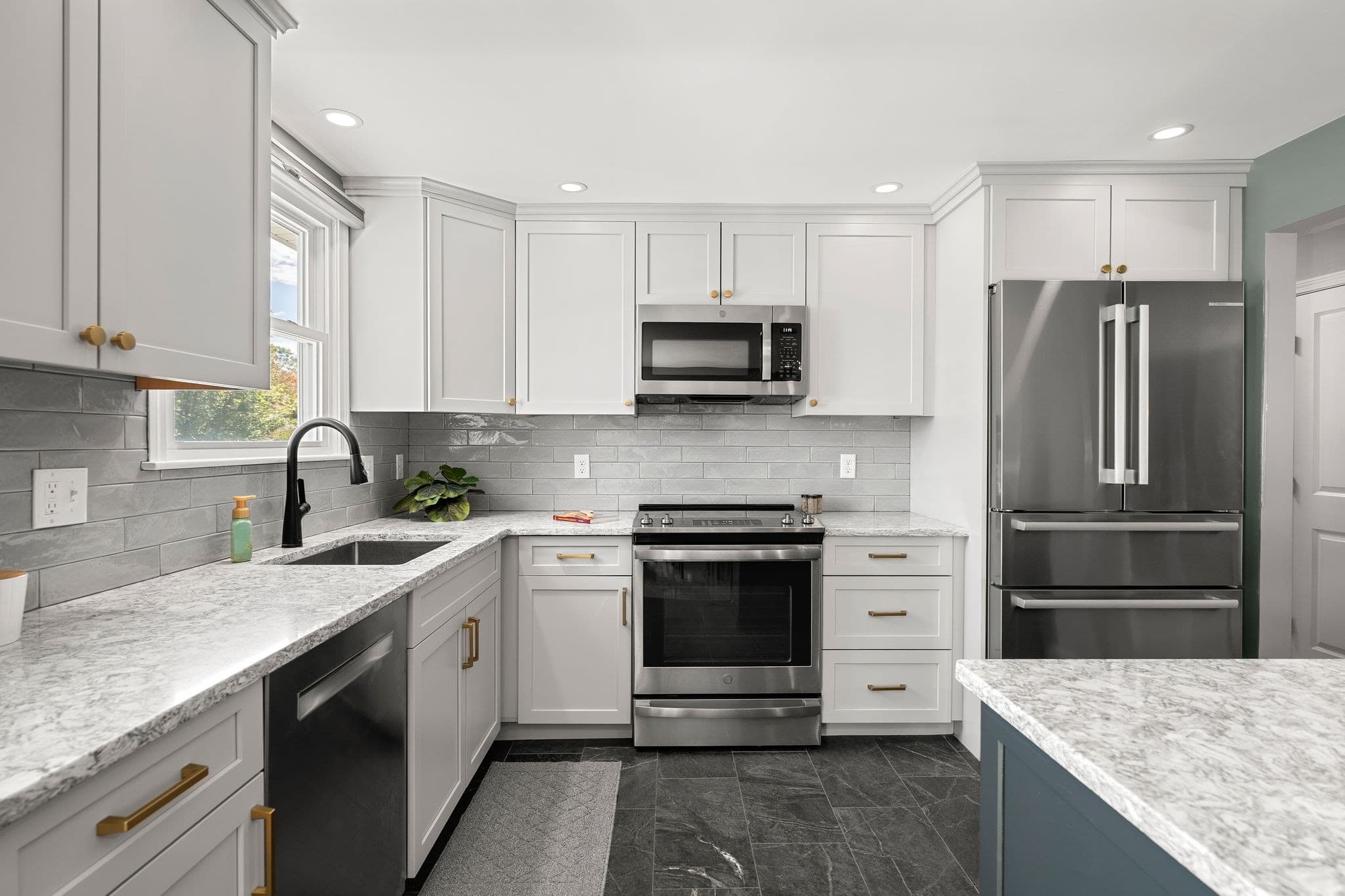 Single Family Residence at 20 Humboldt Ave, Burlington MA 01803, Burlington, photo 13 of 42