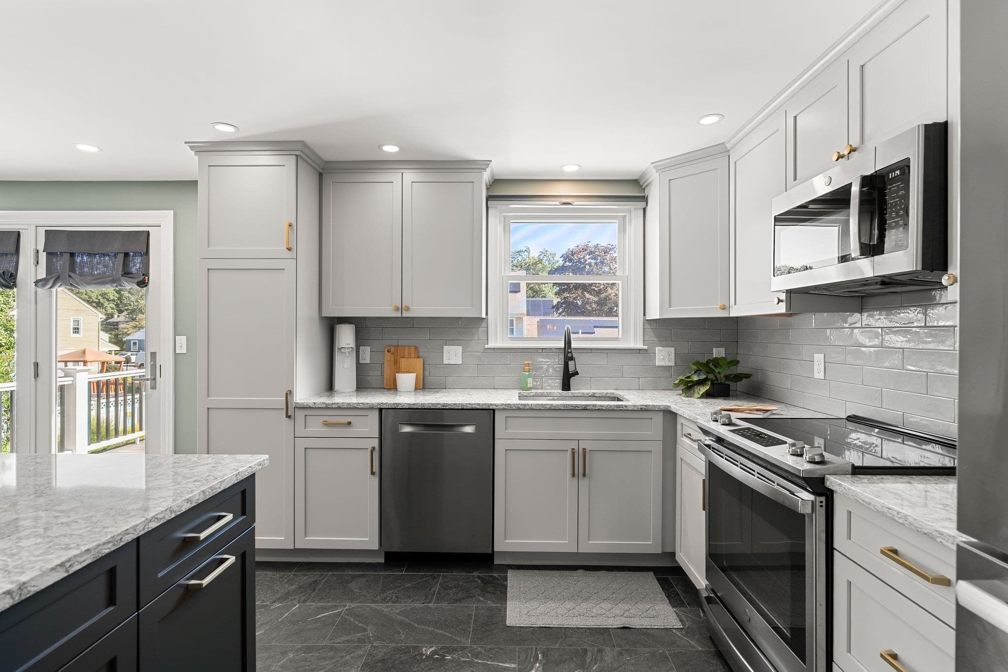 Single Family Residence at 20 Humboldt Ave, Burlington MA 01803, Burlington, photo 12 of 42