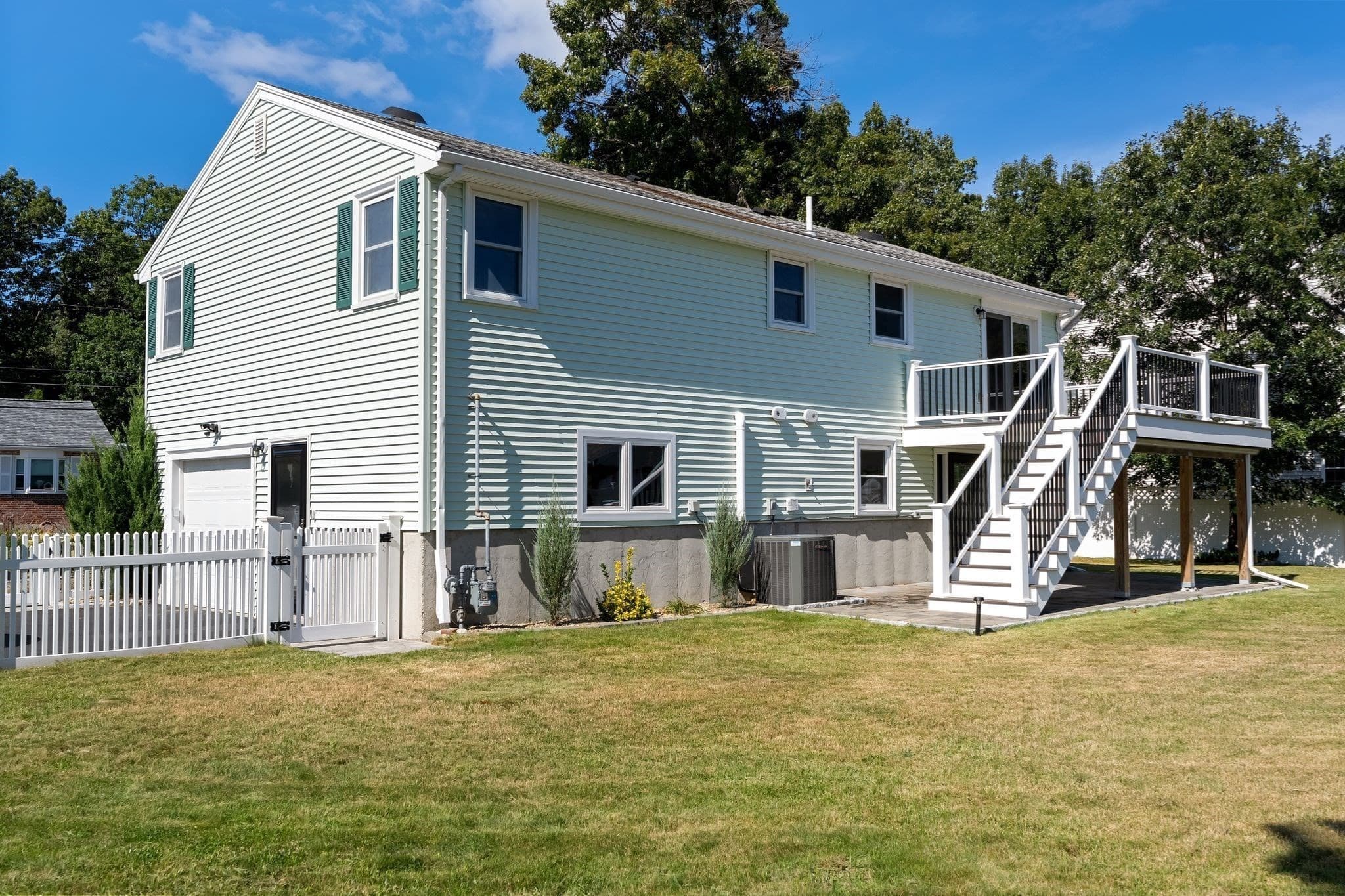 Single Family Residence at 20 Humboldt Ave, Burlington MA 01803, Burlington, photo 36 of 42